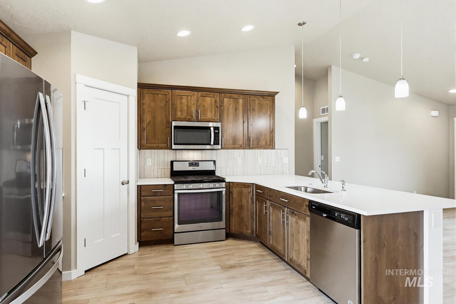 319 Magnolia Ave, Fruitland, Idaho 83619, 4 Bedrooms, 2 Bathrooms, Residential For Sale, Price $429,900, 98981078