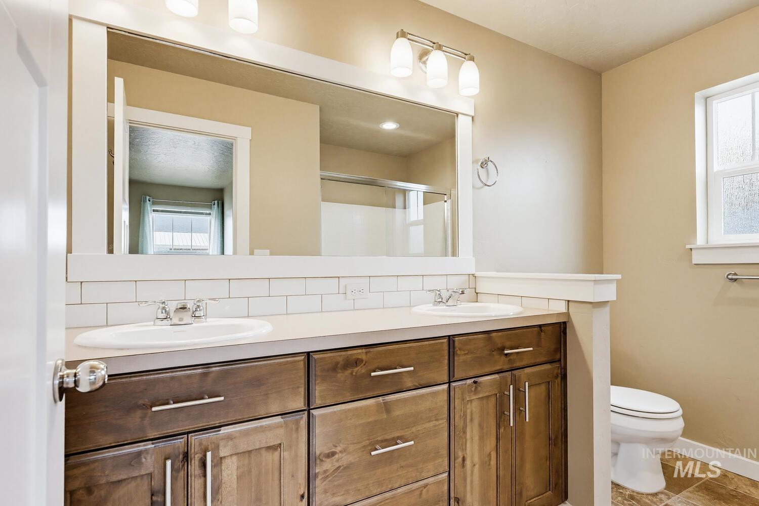 319 Magnolia Ave, Fruitland, Idaho 83619, 4 Bedrooms, 2 Bathrooms, Residential For Sale, Price $429,900, 98981078