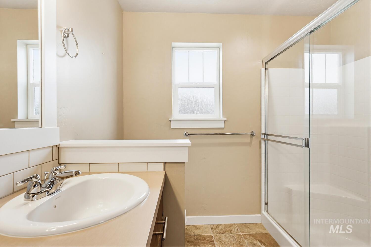 319 Magnolia Ave, Fruitland, Idaho 83619, 4 Bedrooms, 2 Bathrooms, Residential For Sale, Price $429,900,MLS 98981078