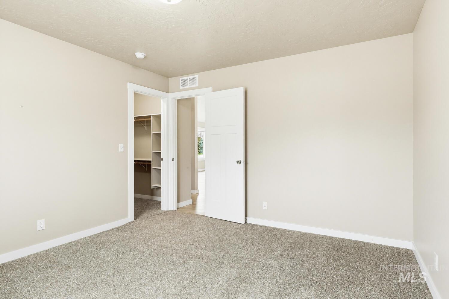 319 Magnolia Ave, Fruitland, Idaho 83619, 4 Bedrooms, 2 Bathrooms, Residential For Sale, Price $429,900, 98981078