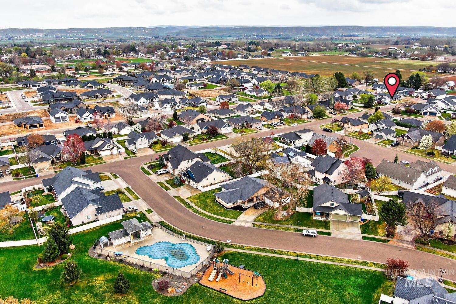 319 Magnolia Ave, Fruitland, Idaho 83619, 4 Bedrooms, 2 Bathrooms, Residential For Sale, Price $429,900, 98981078