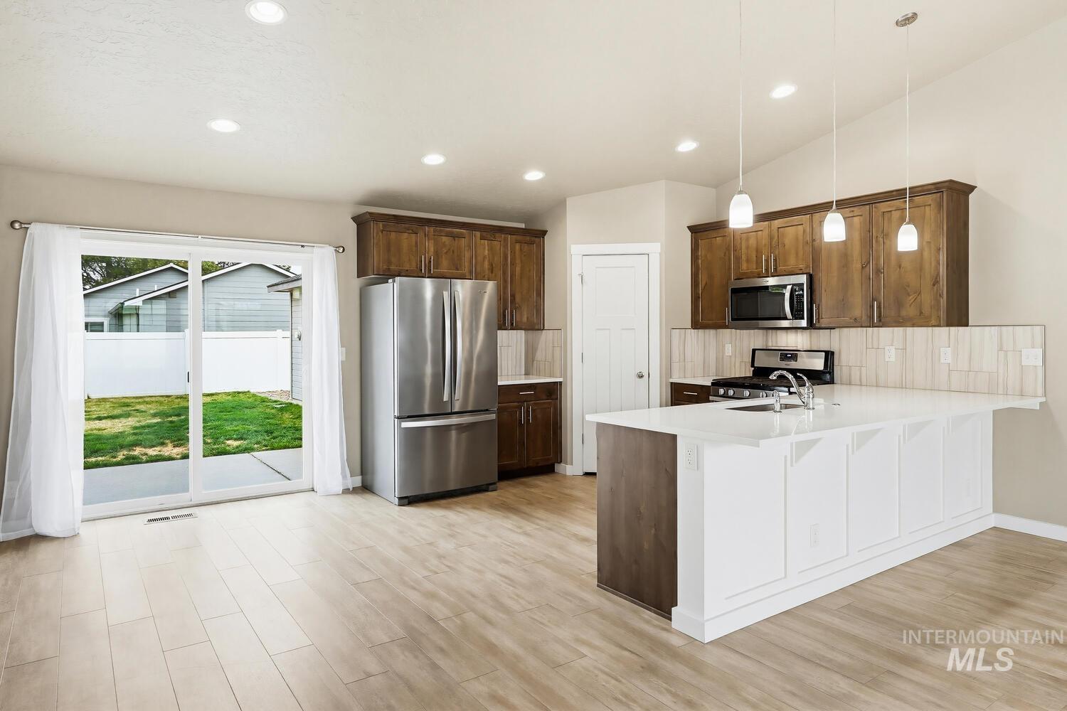 319 Magnolia Ave, Fruitland, Idaho 83619, 4 Bedrooms, 2 Bathrooms, Residential For Sale, Price $429,900, 98981078