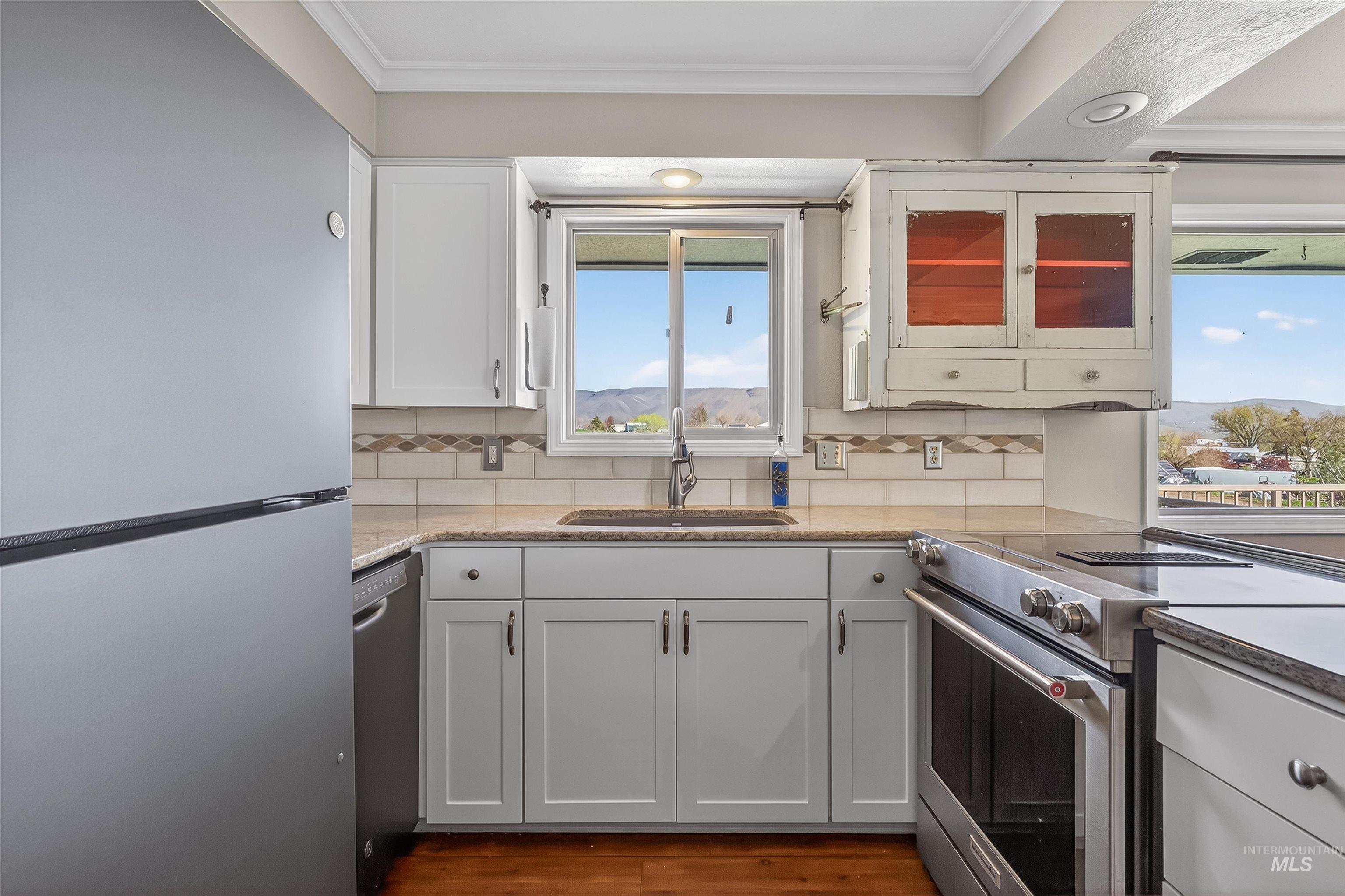 1212 21st Avenue, Clarkston, Washington 99403, 3 Bedrooms, 2 Bathrooms, Residential For Sale, Price $395,000, 98981079