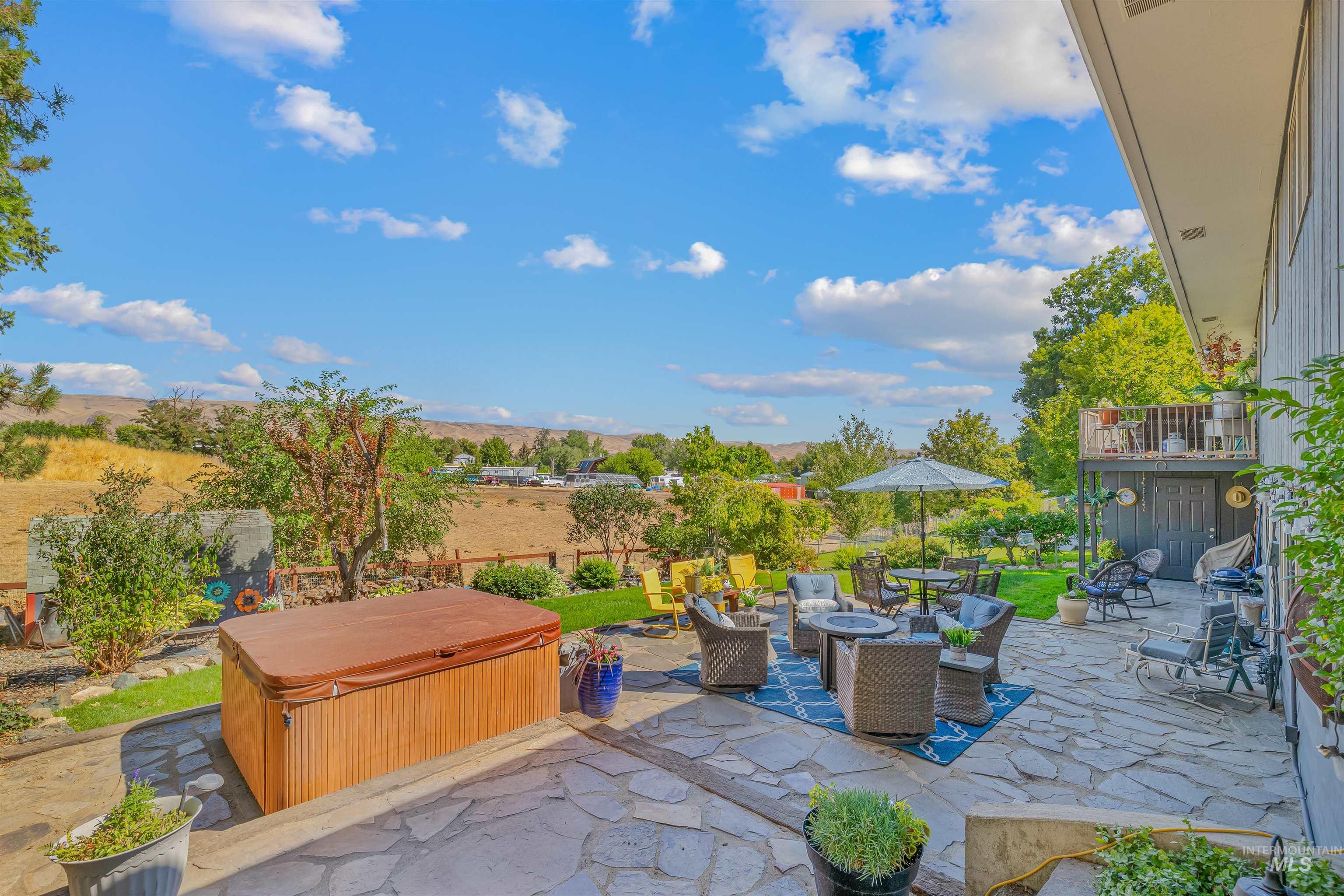 1212 21st Avenue, Clarkston, Washington 99403, 3 Bedrooms, 2 Bathrooms, Residential For Sale, Price $395,000, 98981079