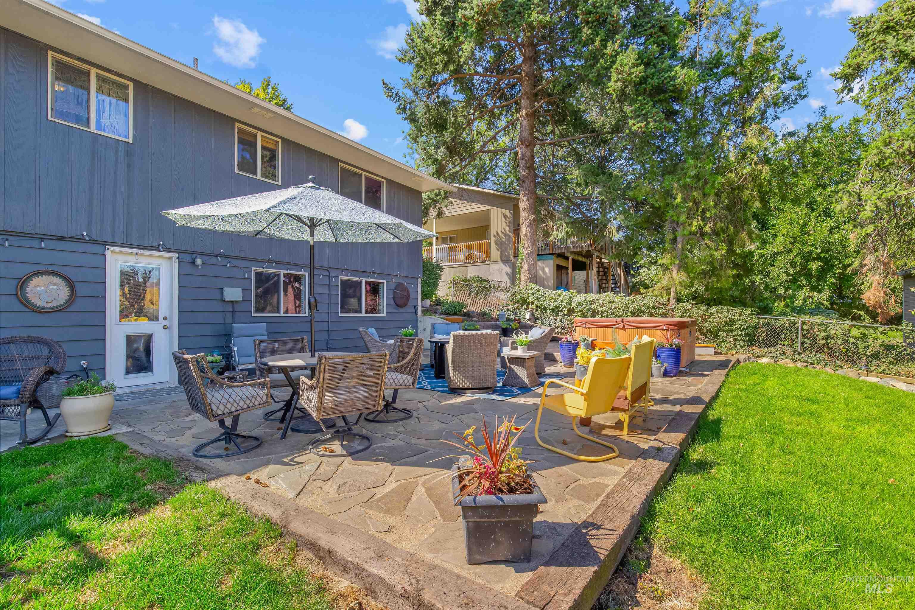 1212 21st Avenue, Clarkston, Washington 99403, 3 Bedrooms, 2 Bathrooms, Residential For Sale, Price $395,000, 98981079