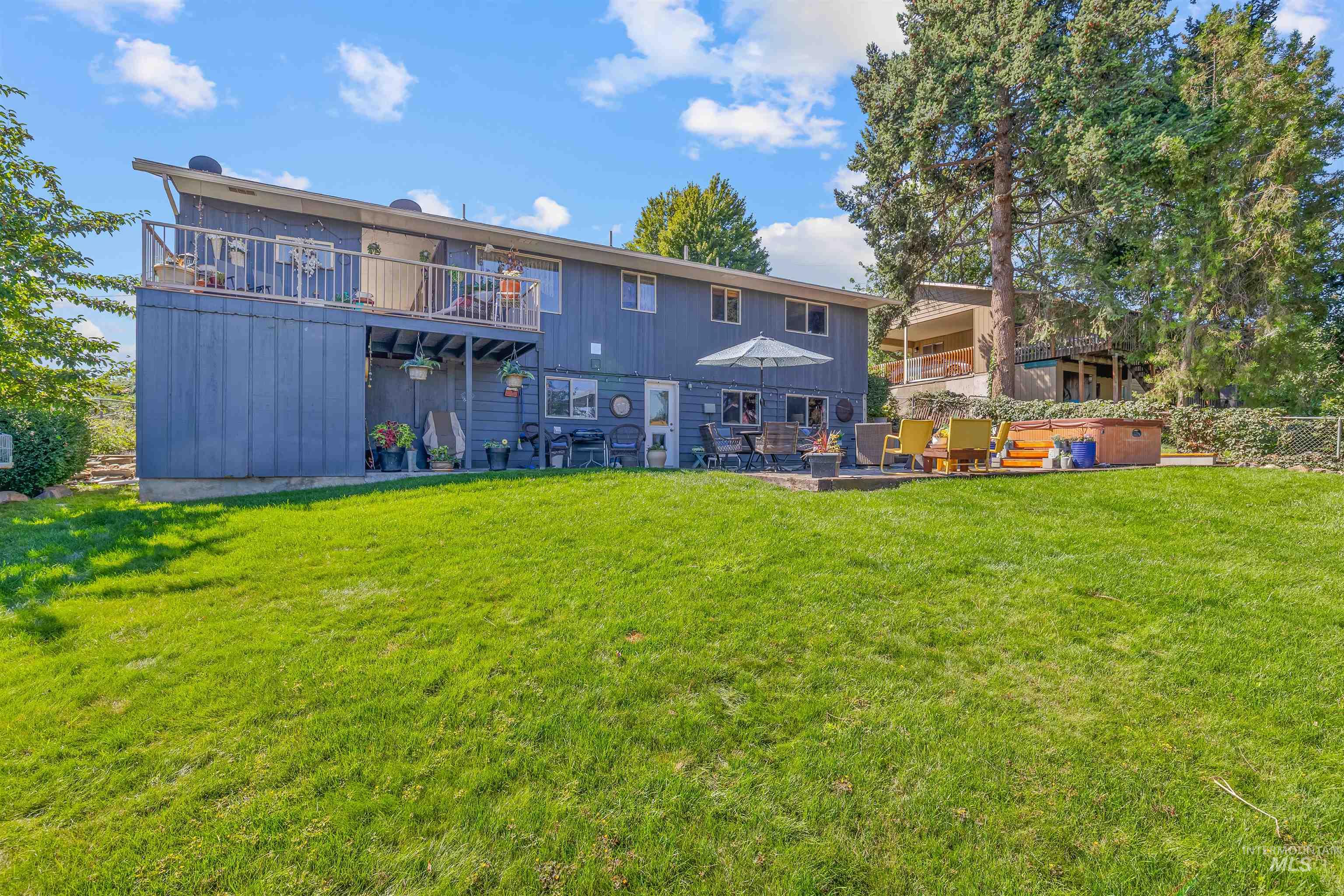 1212 21st Avenue, Clarkston, Washington 99403, 3 Bedrooms, 2 Bathrooms, Residential For Sale, Price $395,000, 98981079