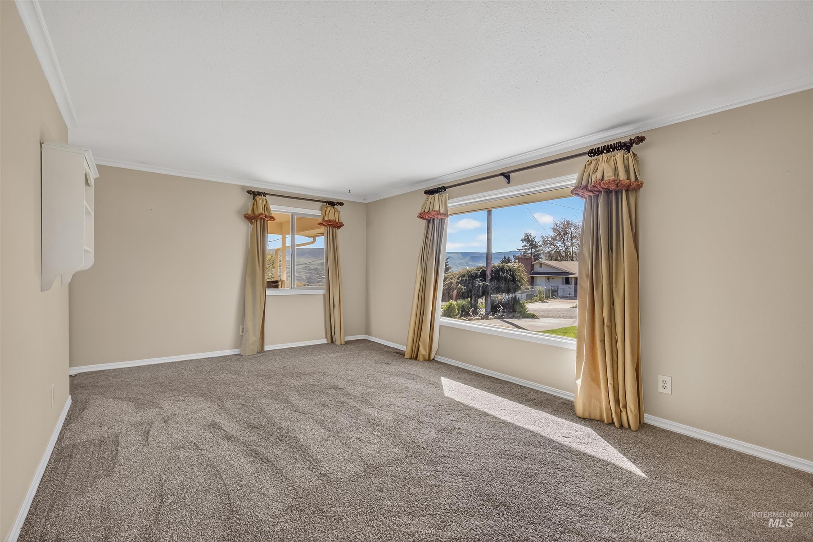 1212 21st Avenue, Clarkston, Washington 99403, 3 Bedrooms, 2 Bathrooms, Residential For Sale, Price $395,000, 98981079