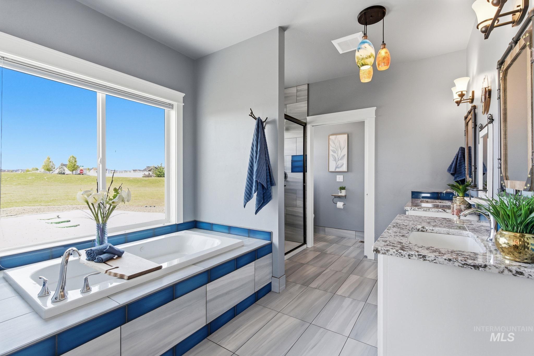 14959 RED BARN CT, Caldwell, Idaho 83607, 3 Bedrooms, 3 Bathrooms, Residential For Sale, Price $999,000,MLS 98981080