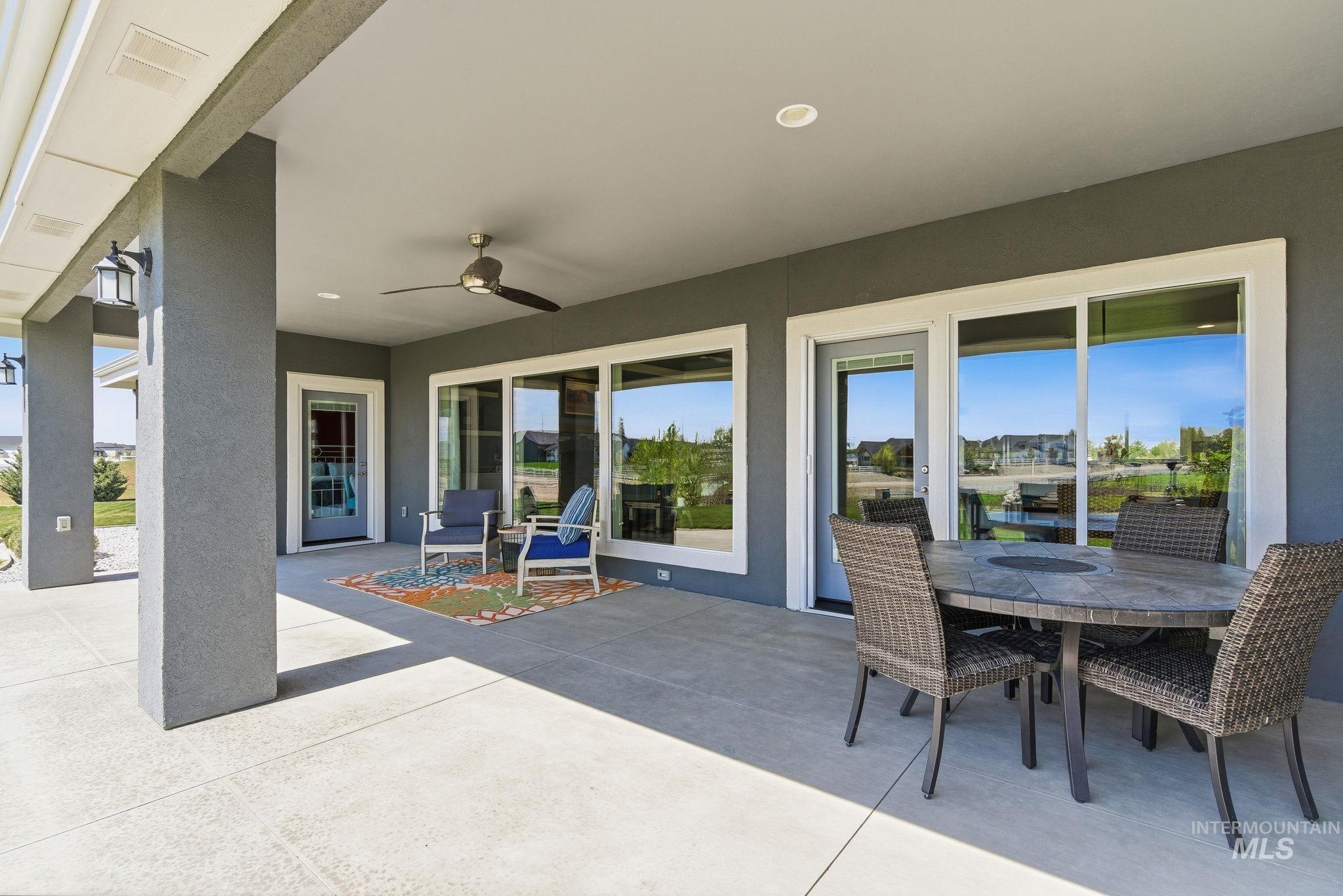 14959 RED BARN CT, Caldwell, Idaho 83607, 3 Bedrooms, 3 Bathrooms, Residential For Sale, Price $999,000,MLS 98981080