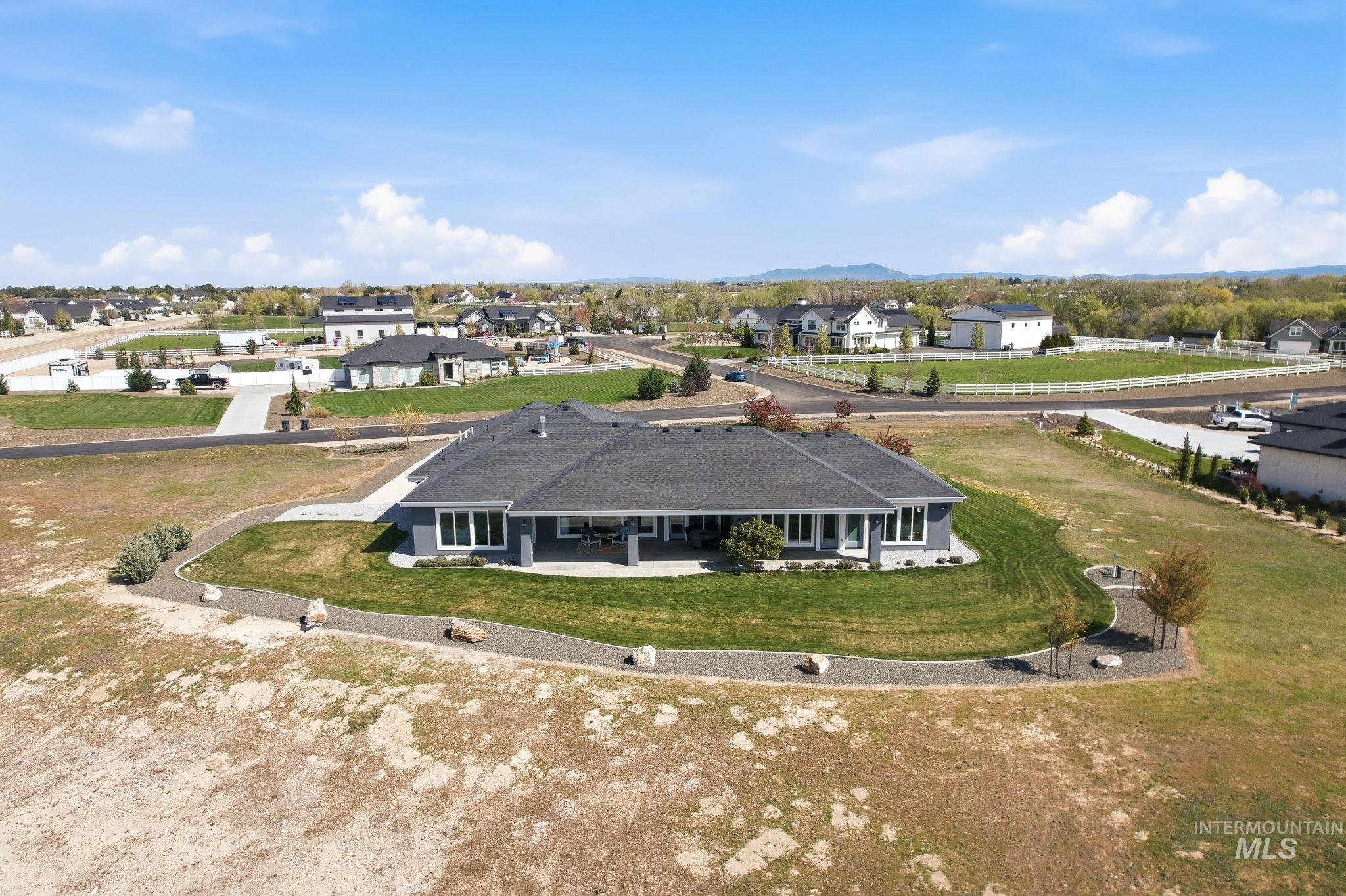 14959 RED BARN CT, Caldwell, Idaho 83607, 3 Bedrooms, 3 Bathrooms, Residential For Sale, Price $1,250,000,MLS 98981080