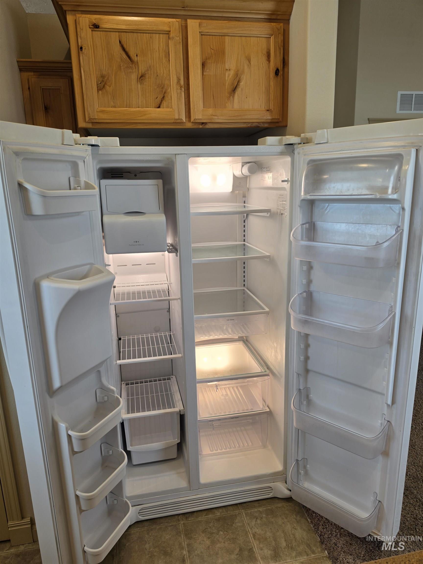 17599 Dark Zebra Way, Nampa, Idaho 83687-8168, 4 Bedrooms, 2.5 Bathrooms, Residential For Sale, Price $398,890, 98981082