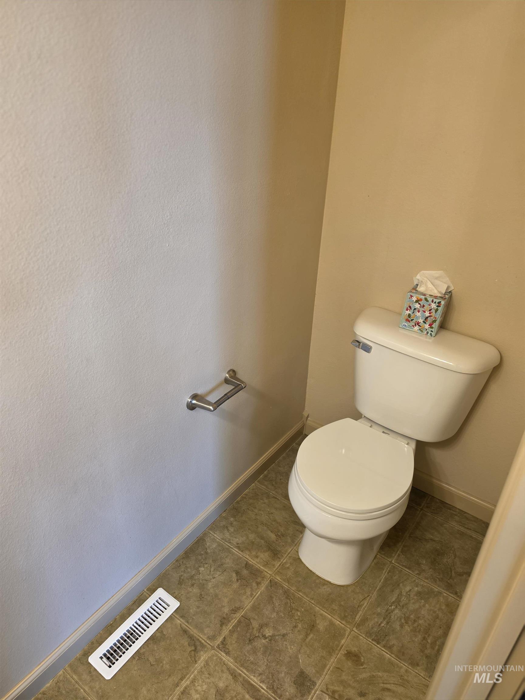 17599 Dark Zebra Way, Nampa, Idaho 83687-8168, 4 Bedrooms, 2.5 Bathrooms, Residential For Sale, Price $398,890, 98981082