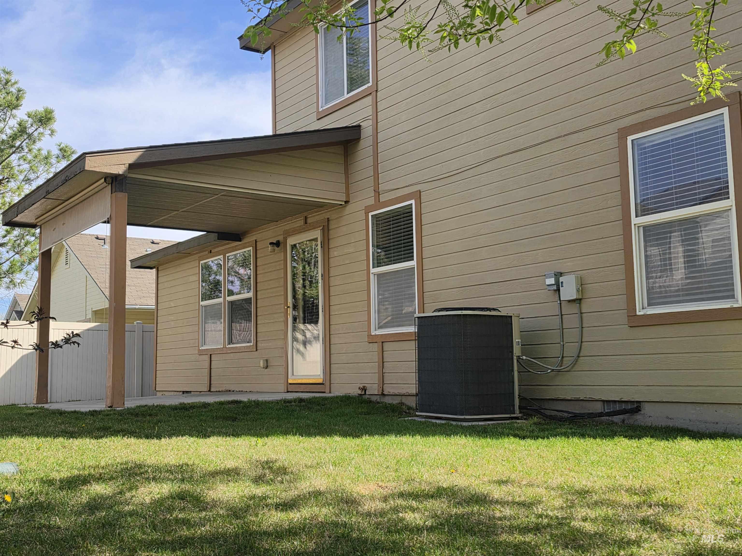 17599 Dark Zebra Way, Nampa, Idaho 83687-8168, 4 Bedrooms, 2.5 Bathrooms, Residential For Sale, Price $398,890, 98981082