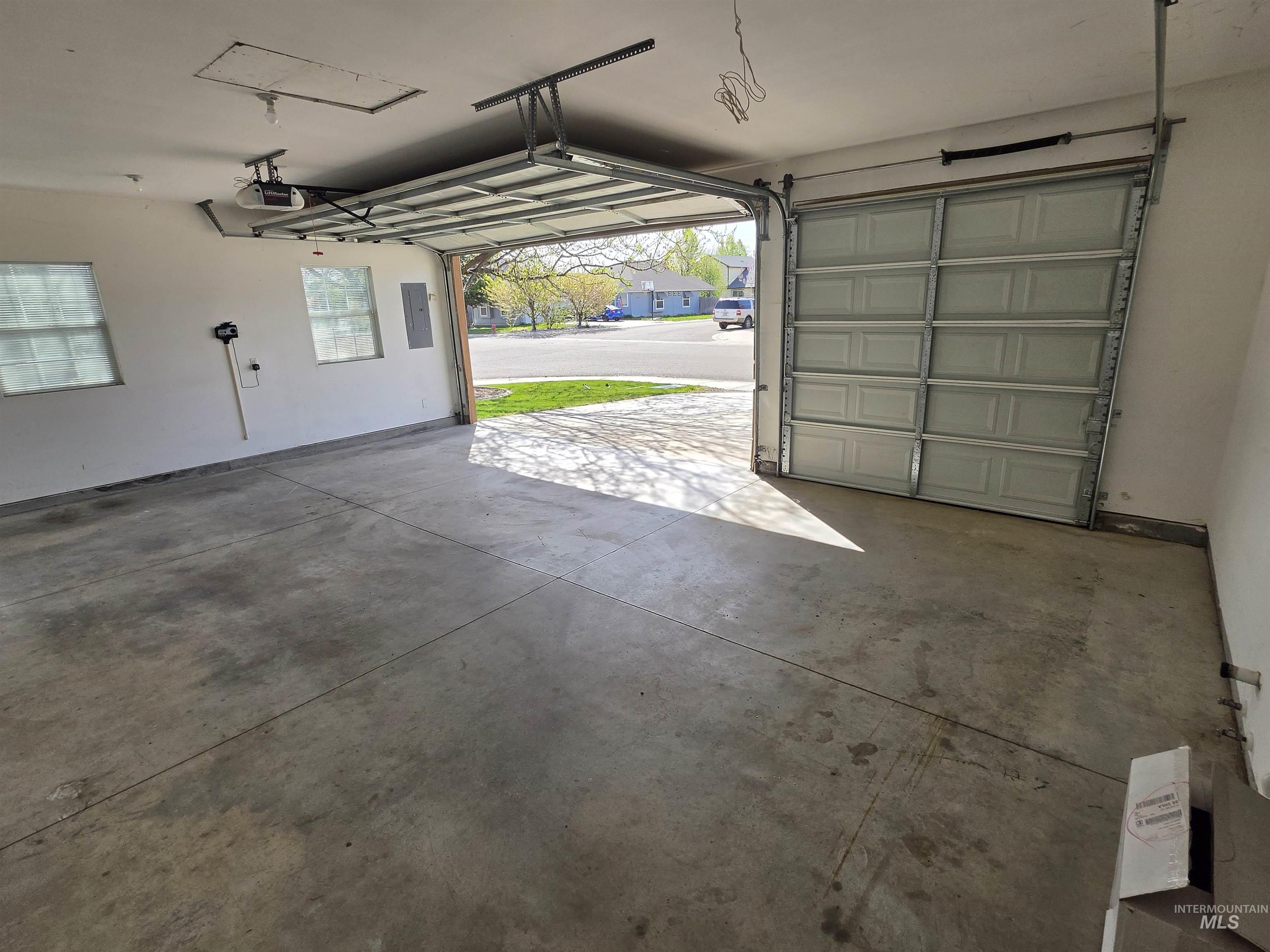 17599 Dark Zebra Way, Nampa, Idaho 83687-8168, 4 Bedrooms, 2.5 Bathrooms, Residential For Sale, Price $398,890, 98981082