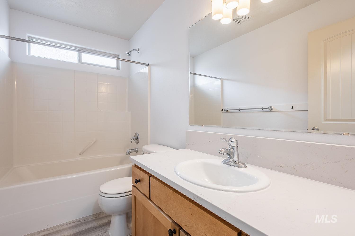 4227 N Rhodes Ave, Meridian, Idaho 83646-6302, 4 Bedrooms, 2 Bathrooms, Residential For Sale, Price $619,000, 98981083