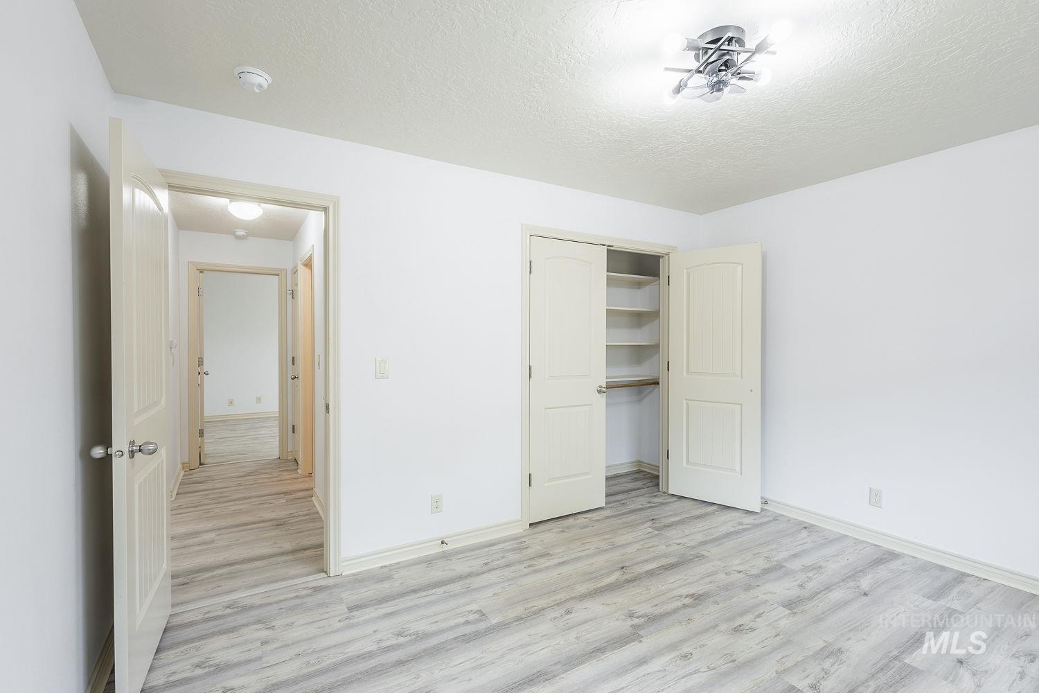 4227 N Rhodes Ave, Meridian, Idaho 83646-6302, 4 Bedrooms, 2 Bathrooms, Residential For Sale, Price $619,000, 98981083