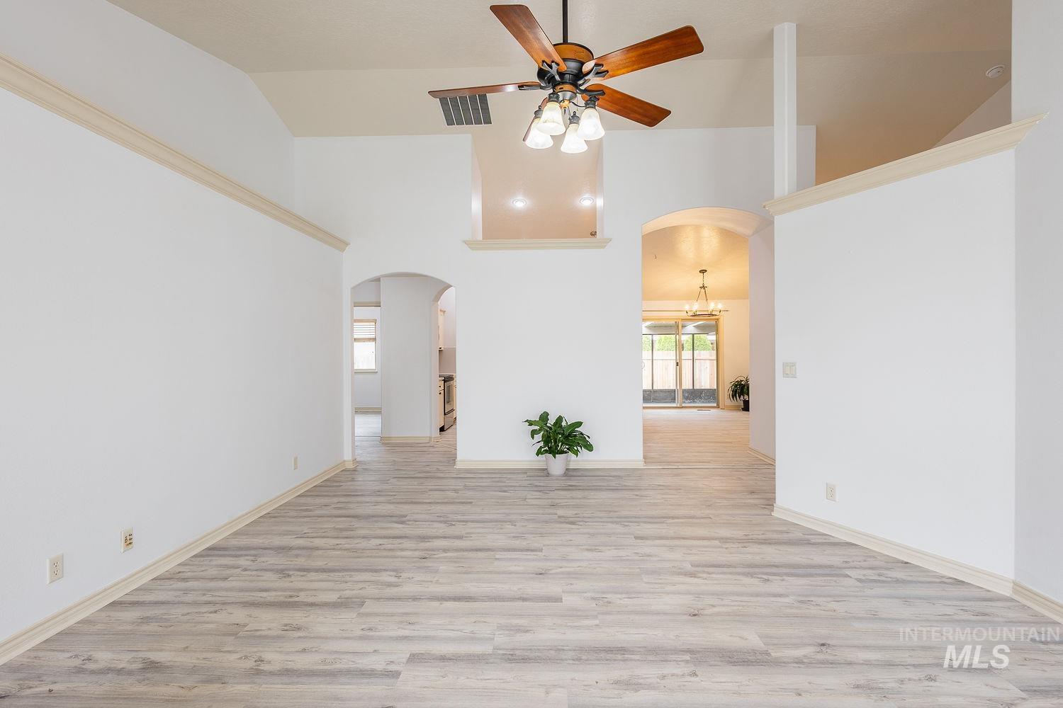 4227 N Rhodes Ave, Meridian, Idaho 83646-6302, 4 Bedrooms, 2 Bathrooms, Residential For Sale, Price $619,000, 98981083