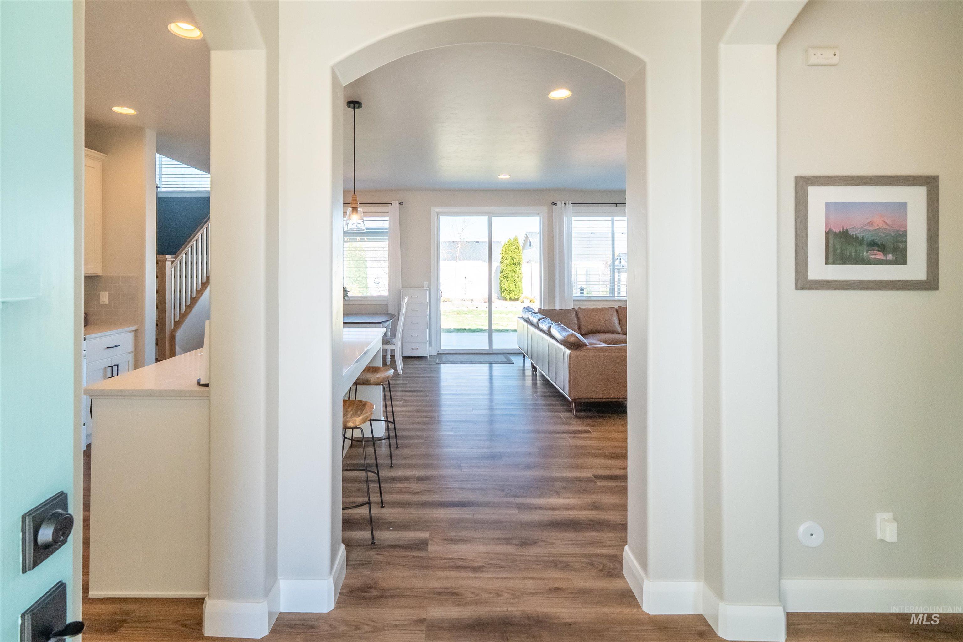 1274 E Imlay St, Kuna, Idaho 83634, 6 Bedrooms, 3 Bathrooms, Residential For Sale, Price $555,000, 98981084