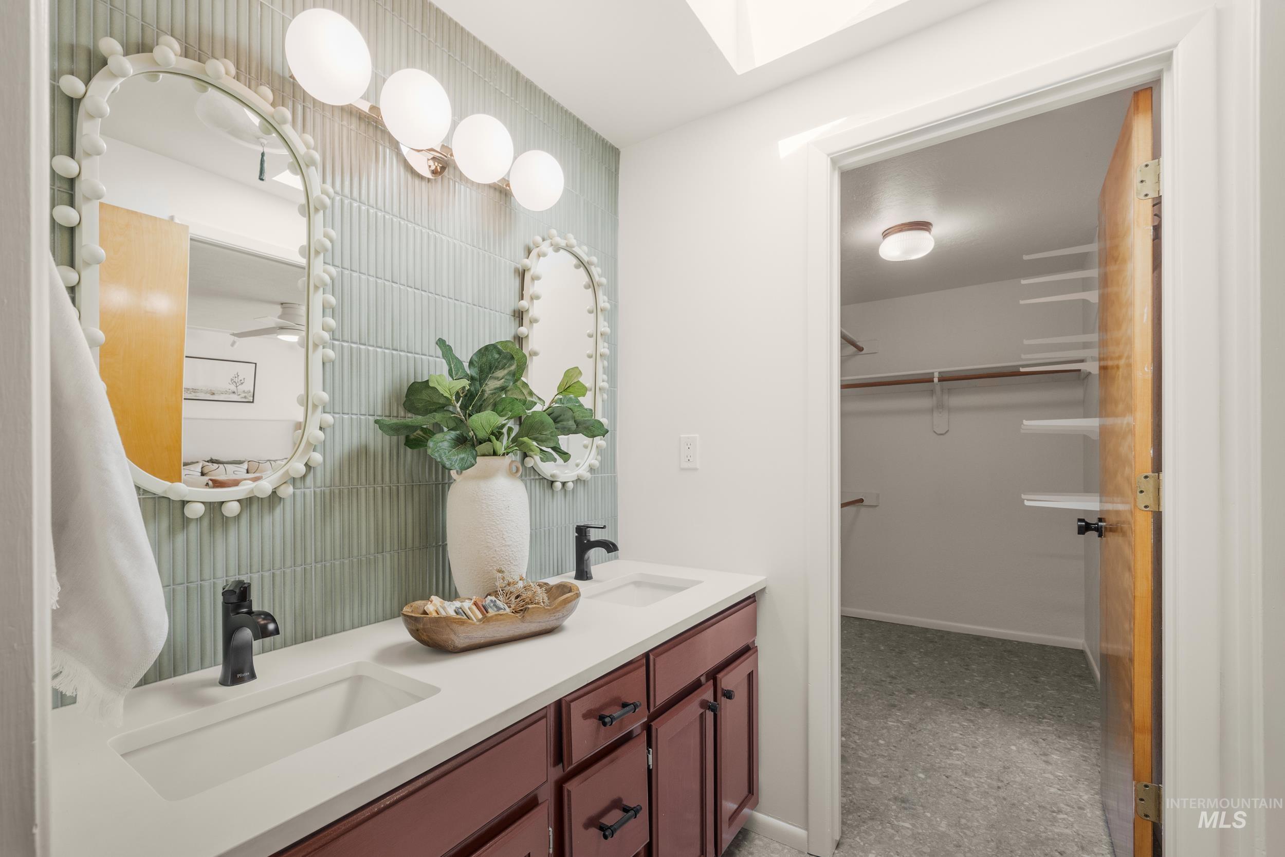 6512 W Morton Dr, Boise, Idaho 83704, 4 Bedrooms, 2.5 Bathrooms, Residential For Sale, Price $700,000, 98981085