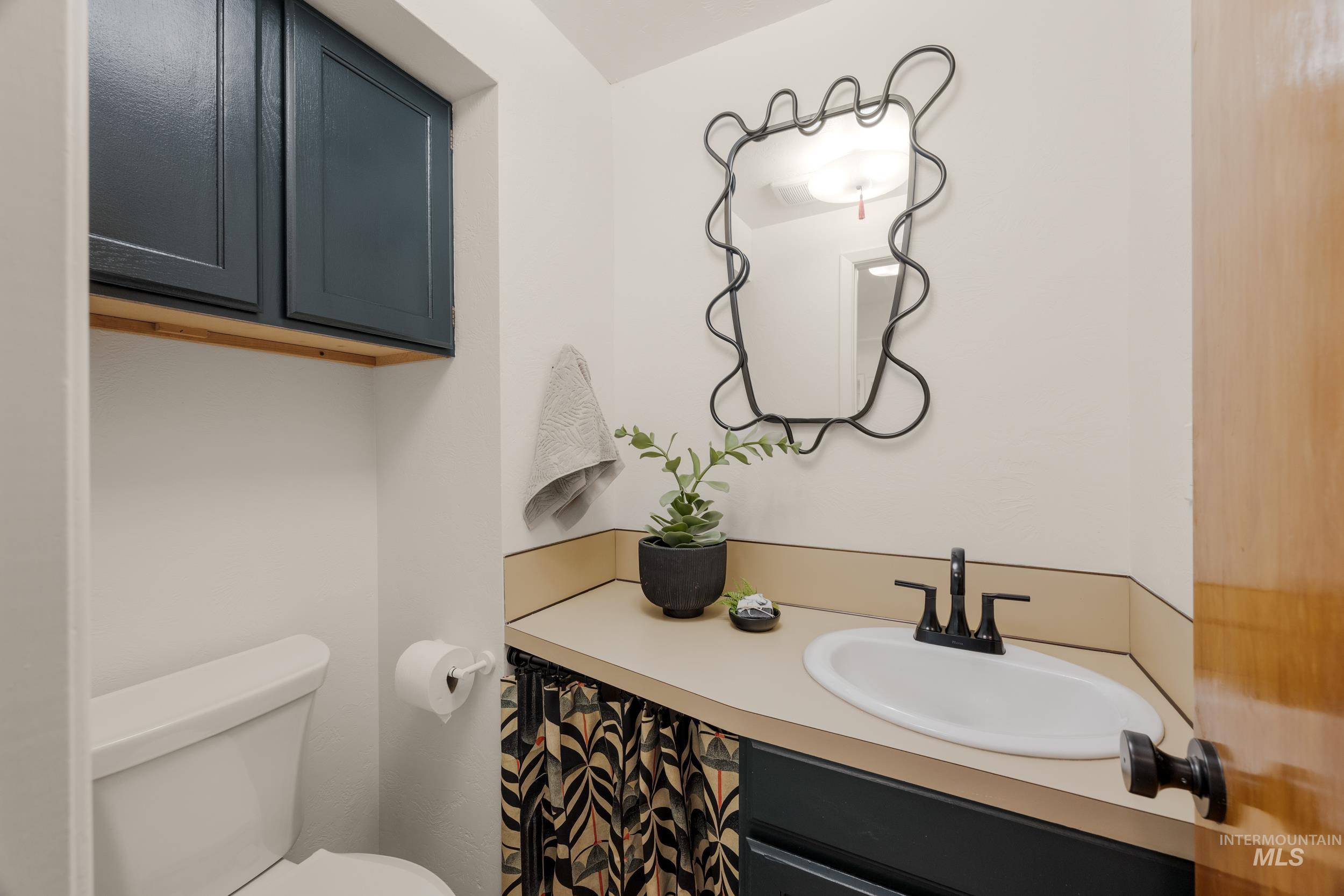 6512 W Morton Dr, Boise, Idaho 83704, 4 Bedrooms, 2.5 Bathrooms, Residential For Sale, Price $700,000, 98981085