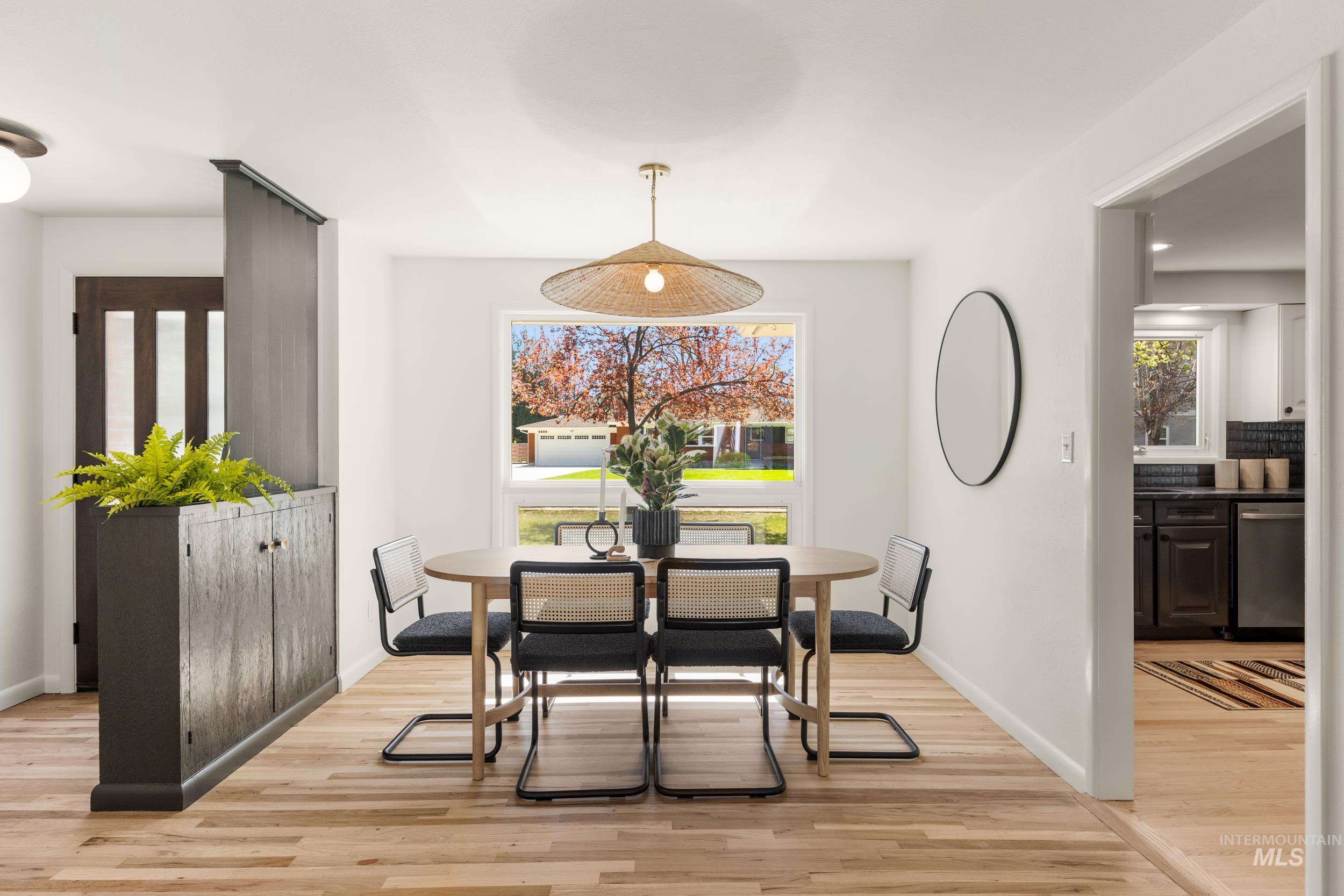 6512 W Morton Dr, Boise, Idaho 83704, 4 Bedrooms, 2.5 Bathrooms, Residential For Sale, Price $700,000, 98981085