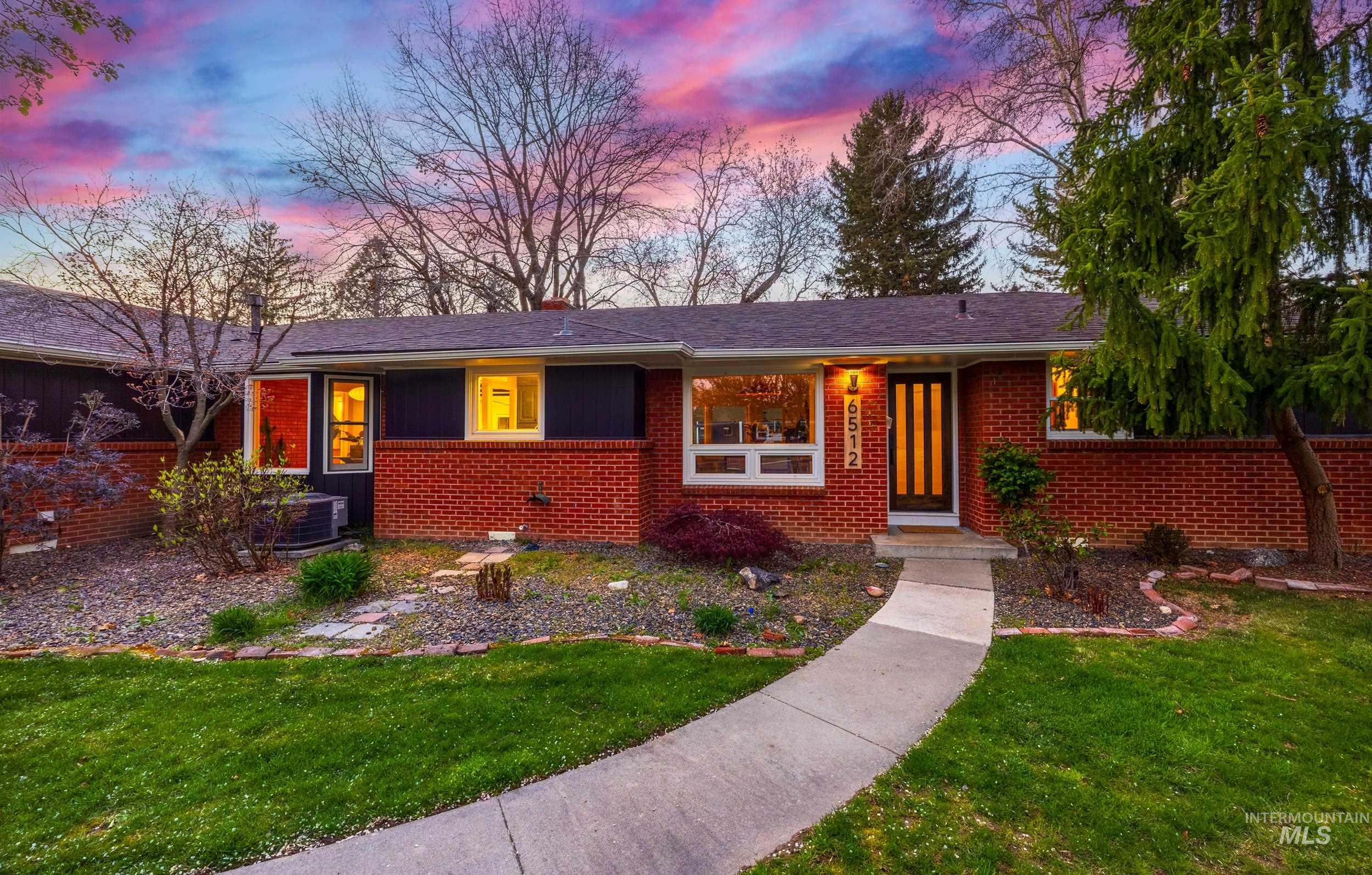 6512 W Morton Dr, Boise, Idaho 83704, 4 Bedrooms, 2.5 Bathrooms, Residential For Sale, Price $700,000, 98981085