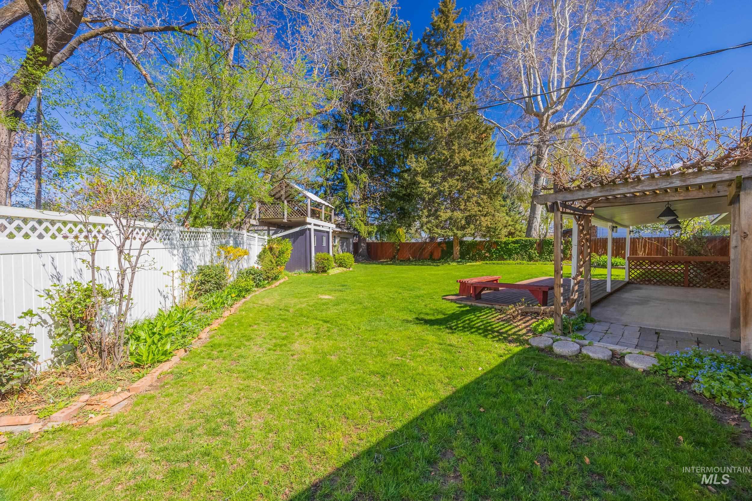 6512 W Morton Dr, Boise, Idaho 83704, 4 Bedrooms, 2.5 Bathrooms, Residential For Sale, Price $700,000, 98981085