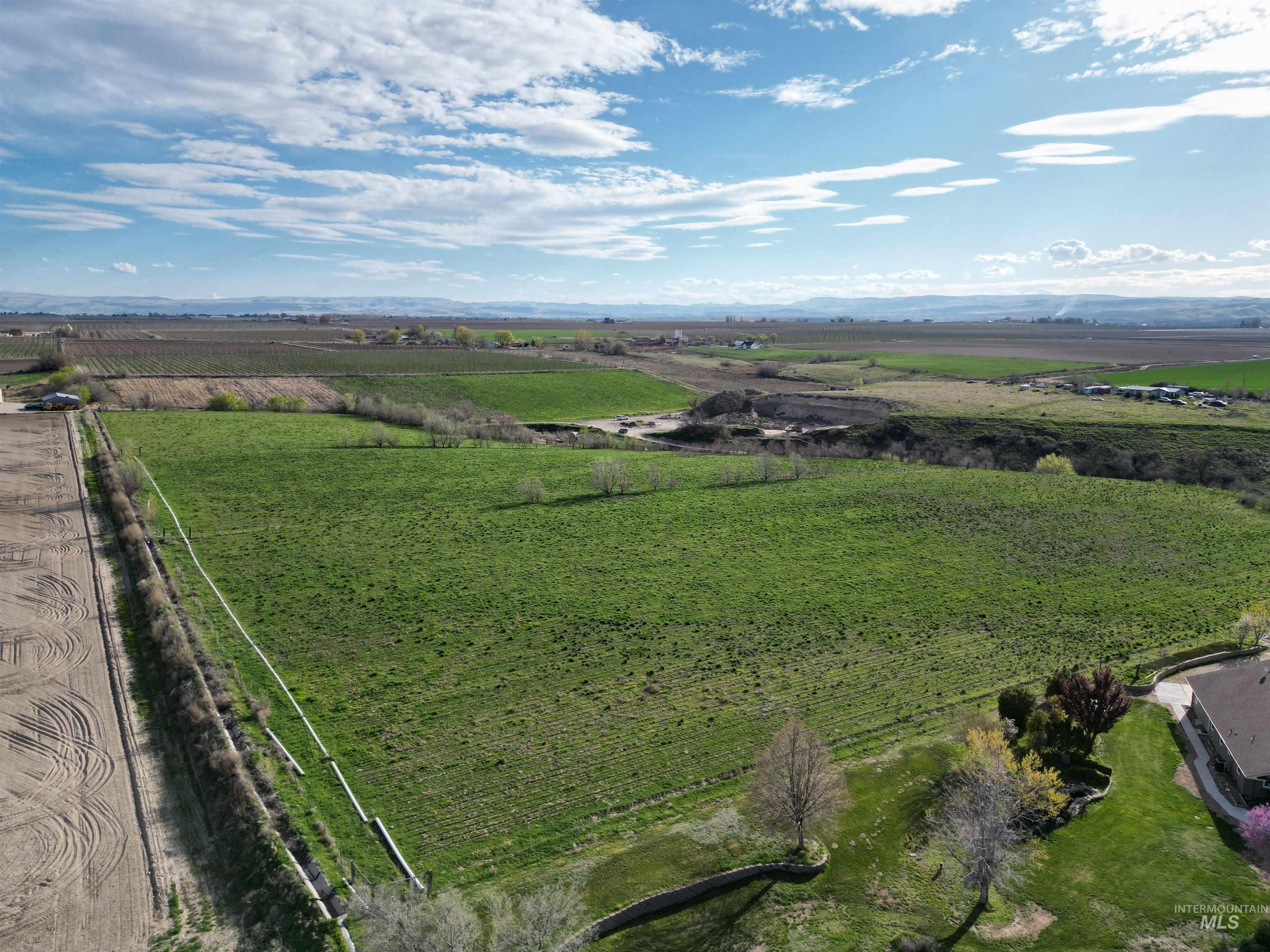 17.9ac TBD Mathews Rd, Parma, Idaho 83660, Land For Sale, Price $450,000,MLS 98981086