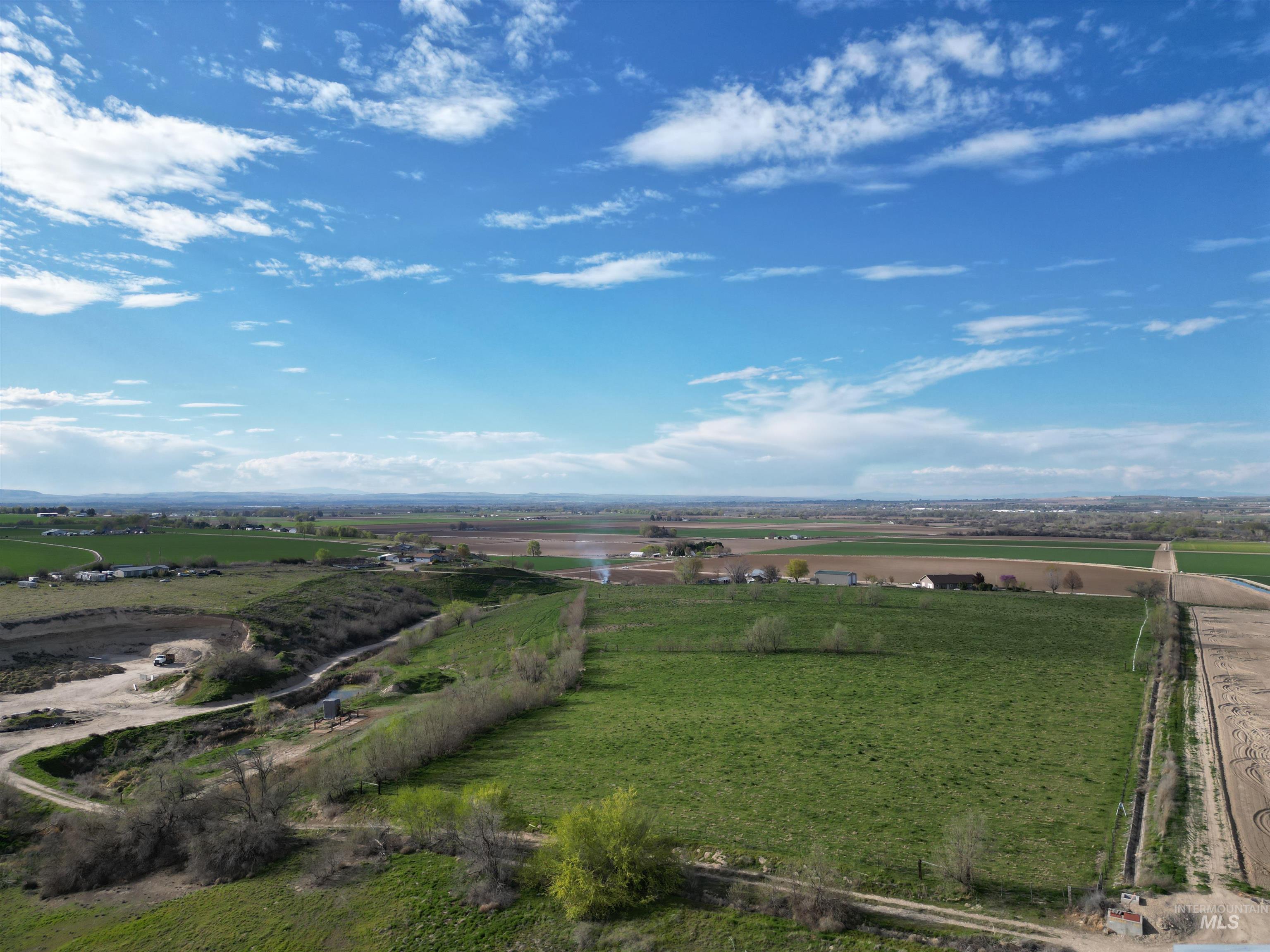 17.9ac TBD Mathews Rd, Parma, Idaho 83660, Land For Sale, Price $450,000,MLS 98981086