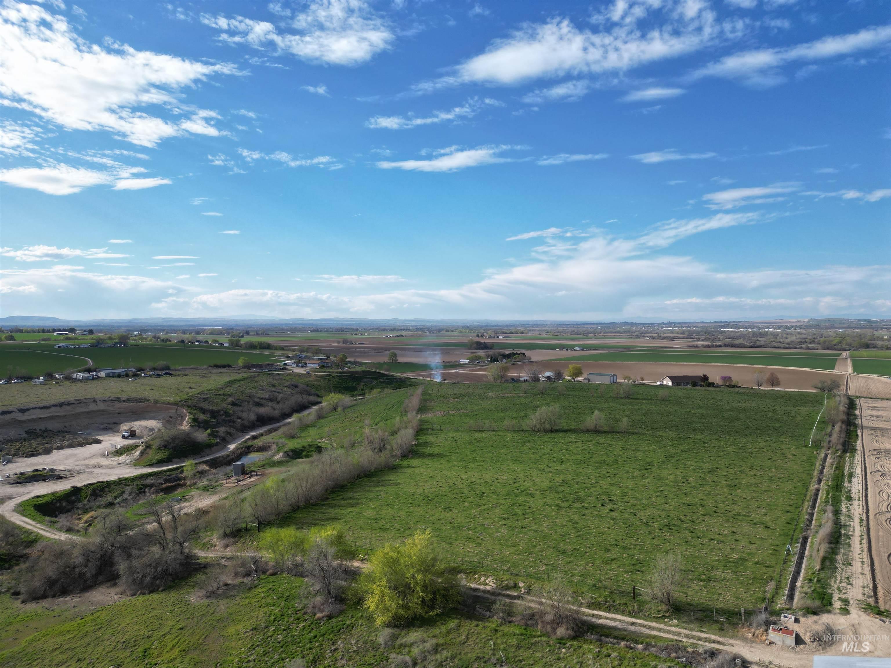 17.9ac TBD Mathews Rd, Parma, Idaho 83660, Land For Sale, Price $450,000,MLS 98981086