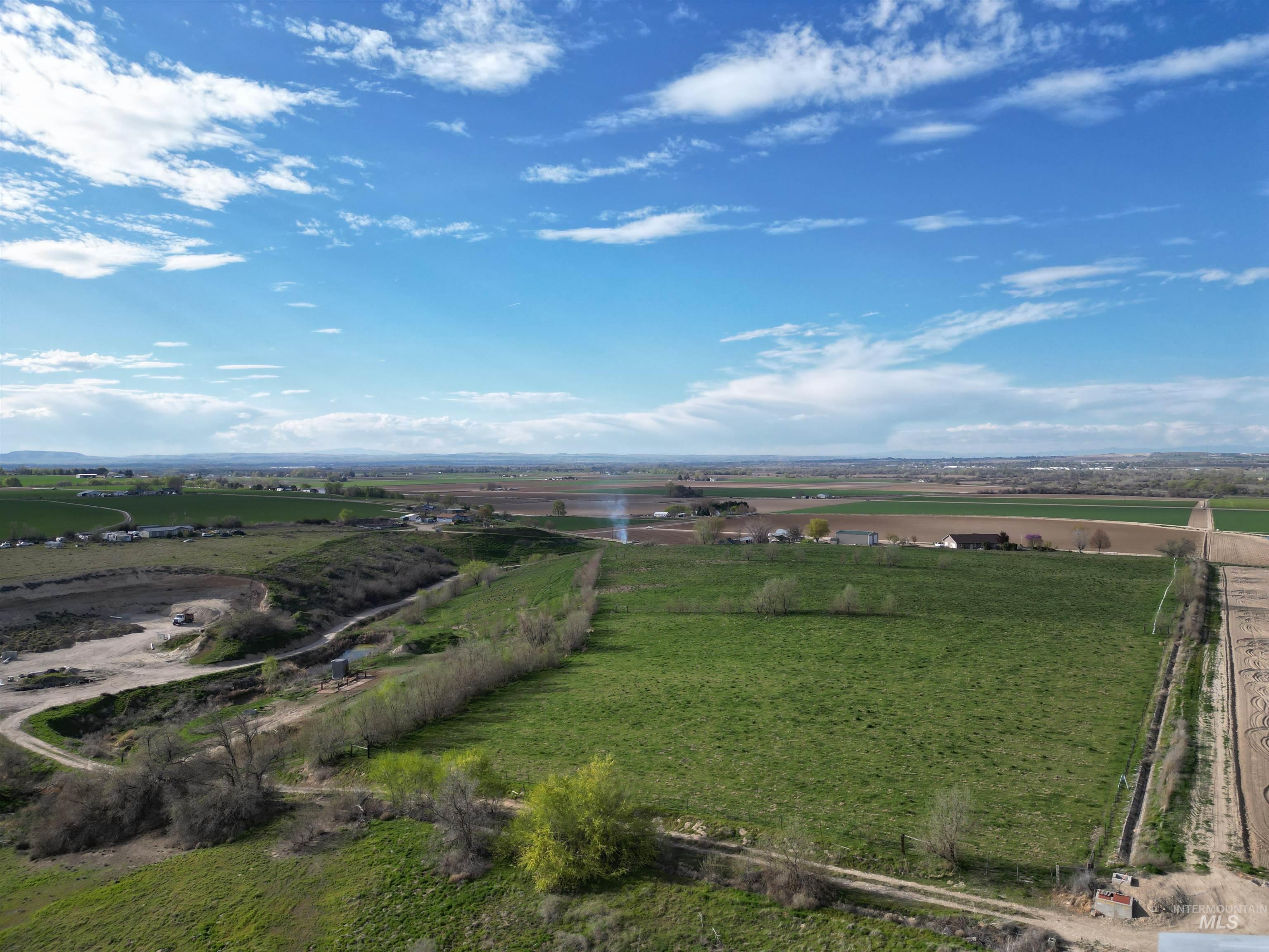 17.9ac TBD Mathews Rd, Parma, Idaho 83660, Land For Sale, Price $450,000,MLS 98981086