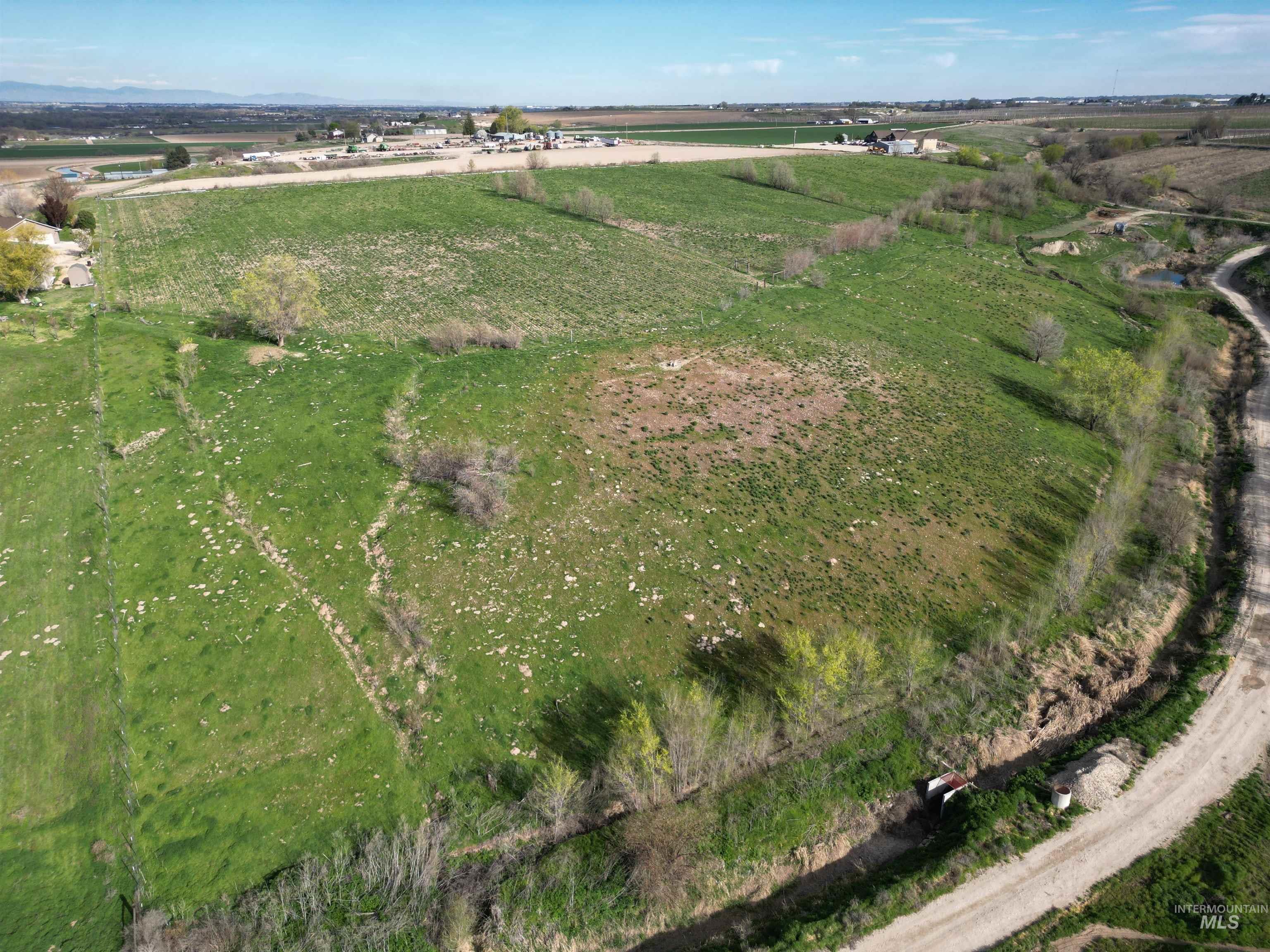 17.9ac TBD Mathews Rd, Parma, Idaho 83660, Land For Sale, Price $450,000,MLS 98981086