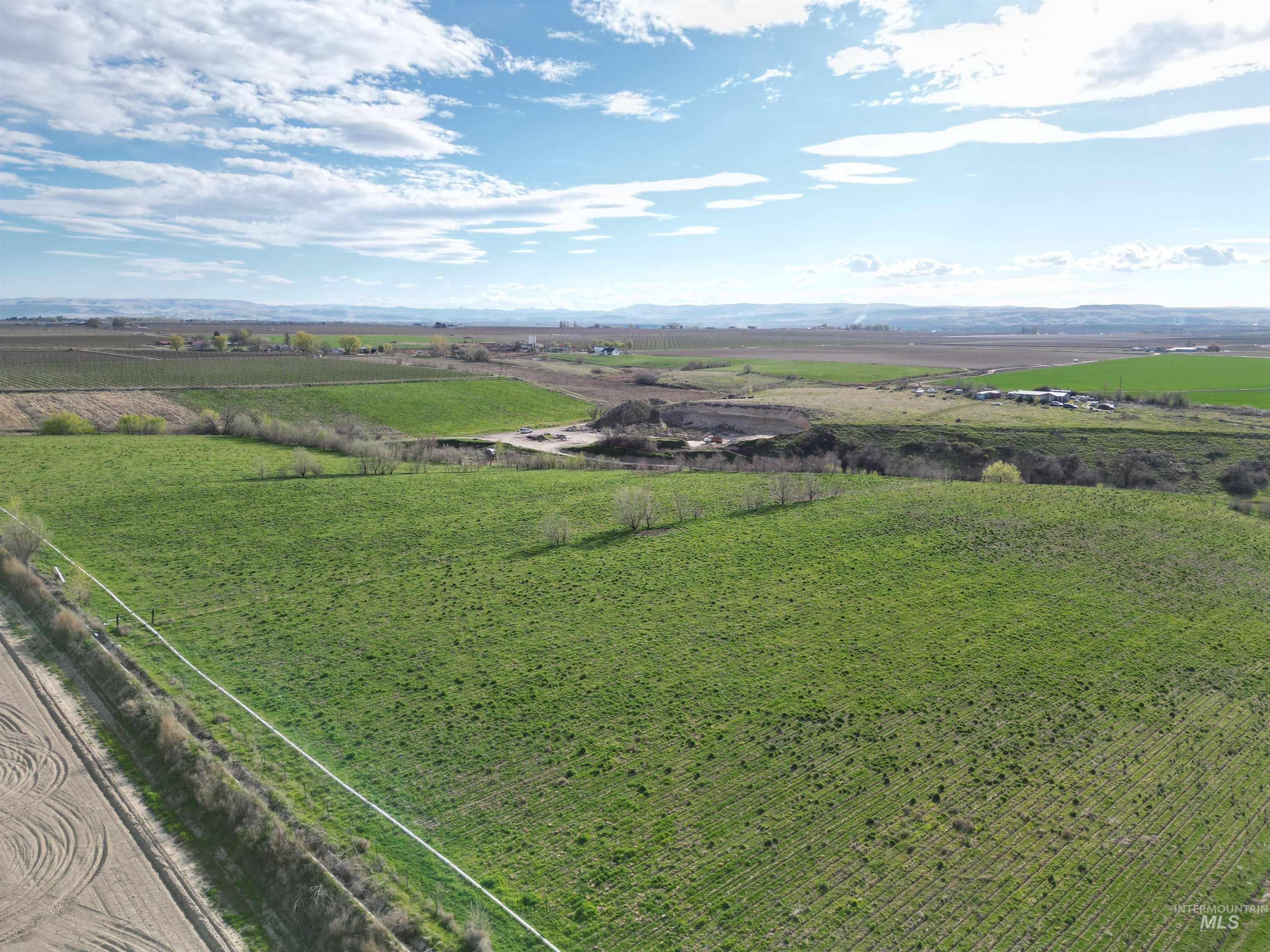17.9ac TBD Mathews Rd, Parma, Idaho 83660, Land For Sale, Price $450,000,MLS 98981086