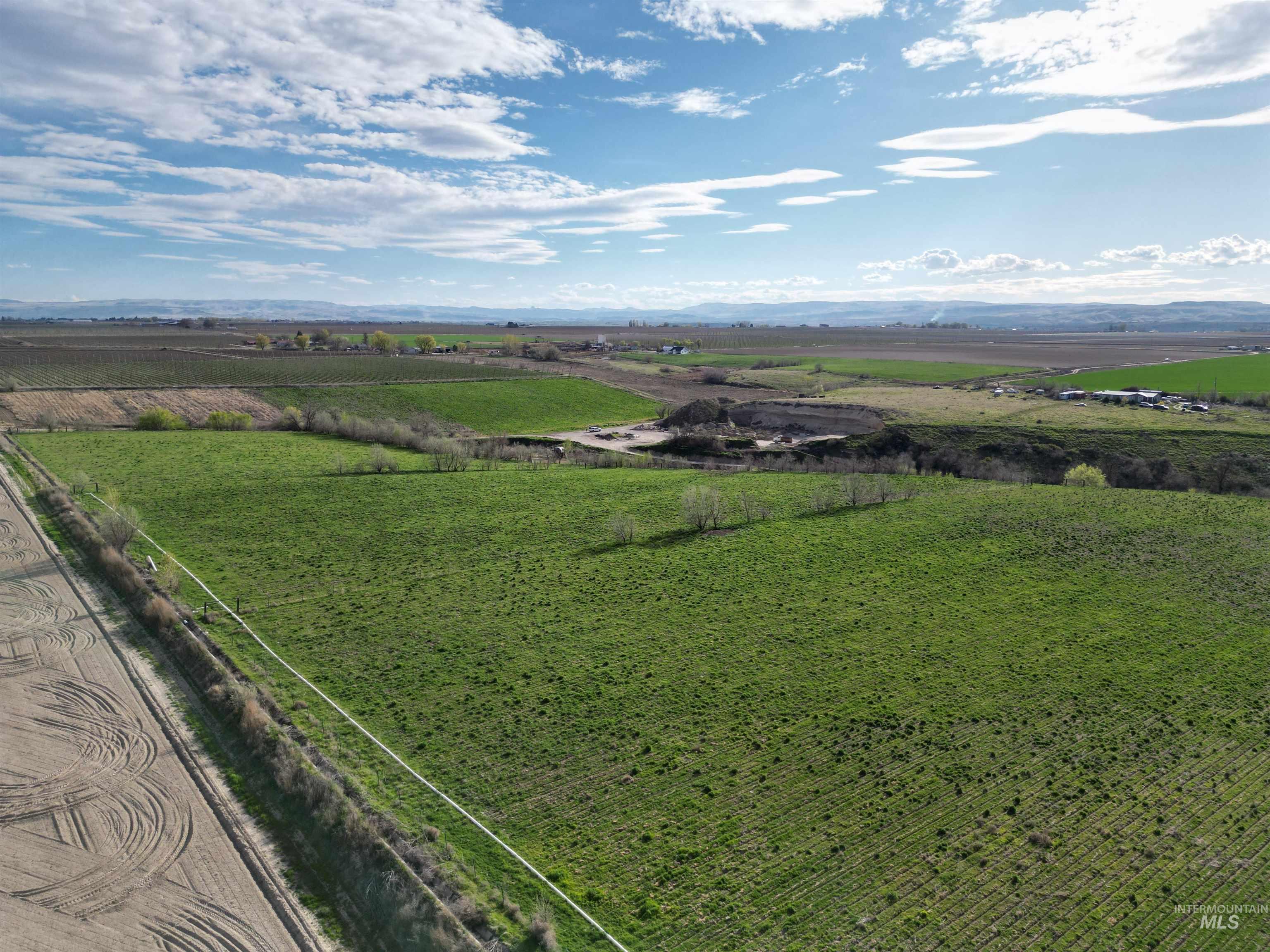 17.9ac TBD Mathews Rd, Parma, Idaho 83660, Land For Sale, Price $450,000,MLS 98981086