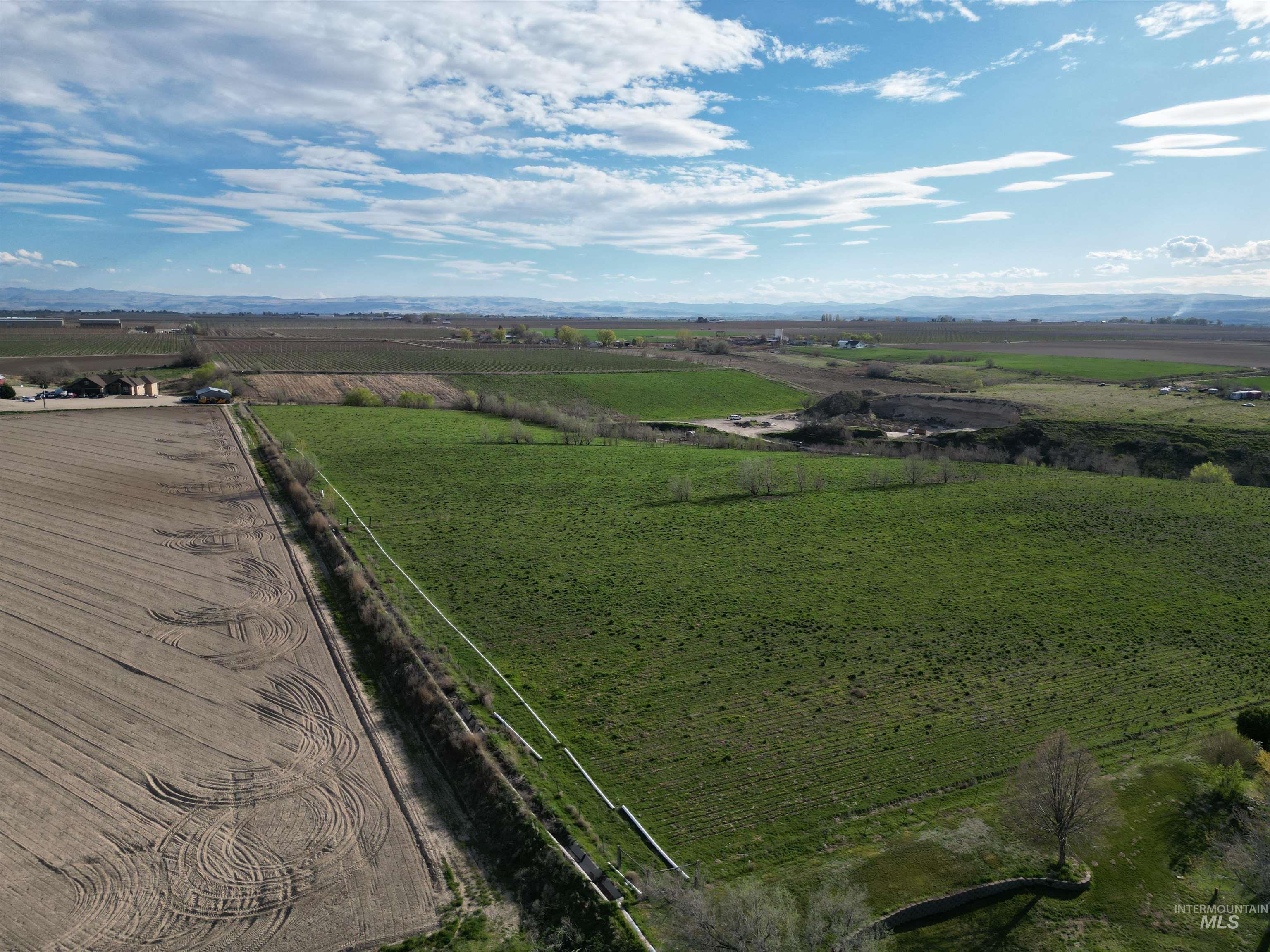 17.9ac TBD Mathews Rd, Parma, Idaho 83660, Land For Sale, Price $450,000,MLS 98981086