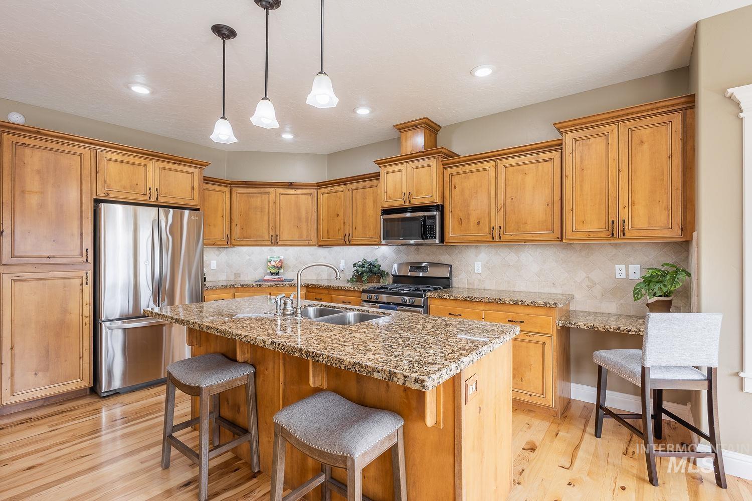 662 N Culver Creek Ave, Star, Idaho 83669, 4 Bedrooms, 3 Bathrooms, Residential For Sale, Price $599,900, 98981087