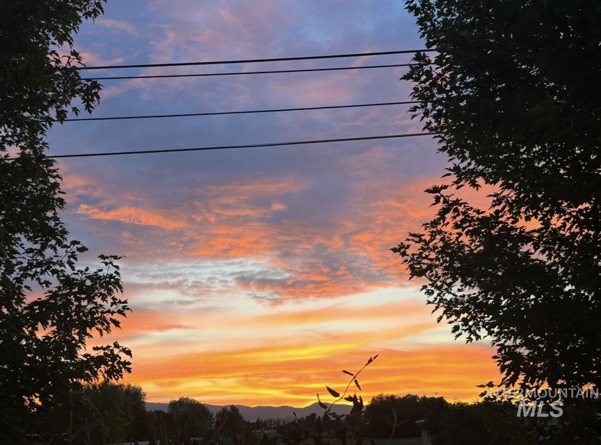 662 N Culver Creek Ave, Star, Idaho 83669, 4 Bedrooms, 3 Bathrooms, Residential For Sale, Price $599,900, 98981087