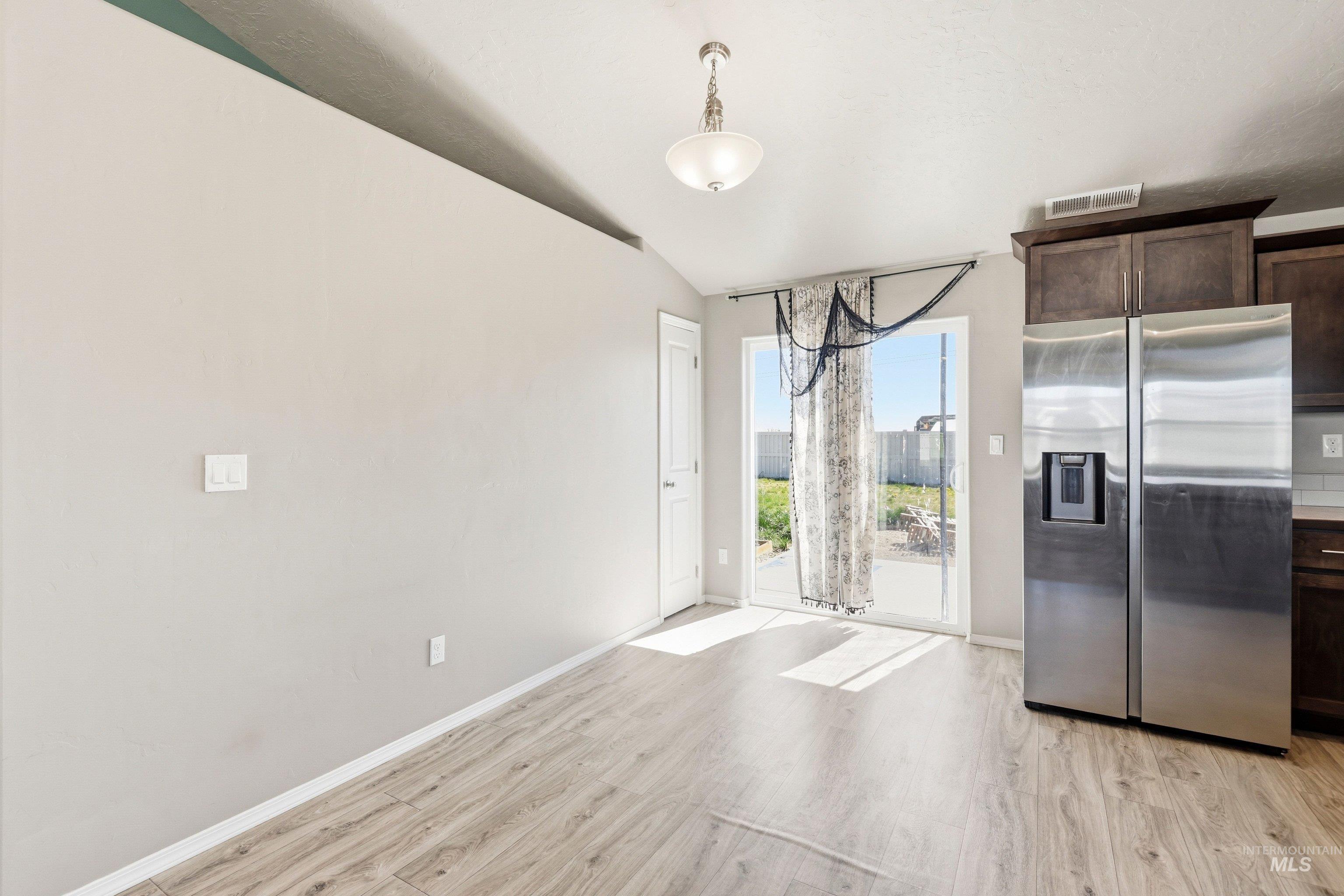 11359 Queensland Dr., Caldwell, Idaho 83605, 3 Bedrooms, 2 Bathrooms, Residential For Sale, Price $345,000, 98981088