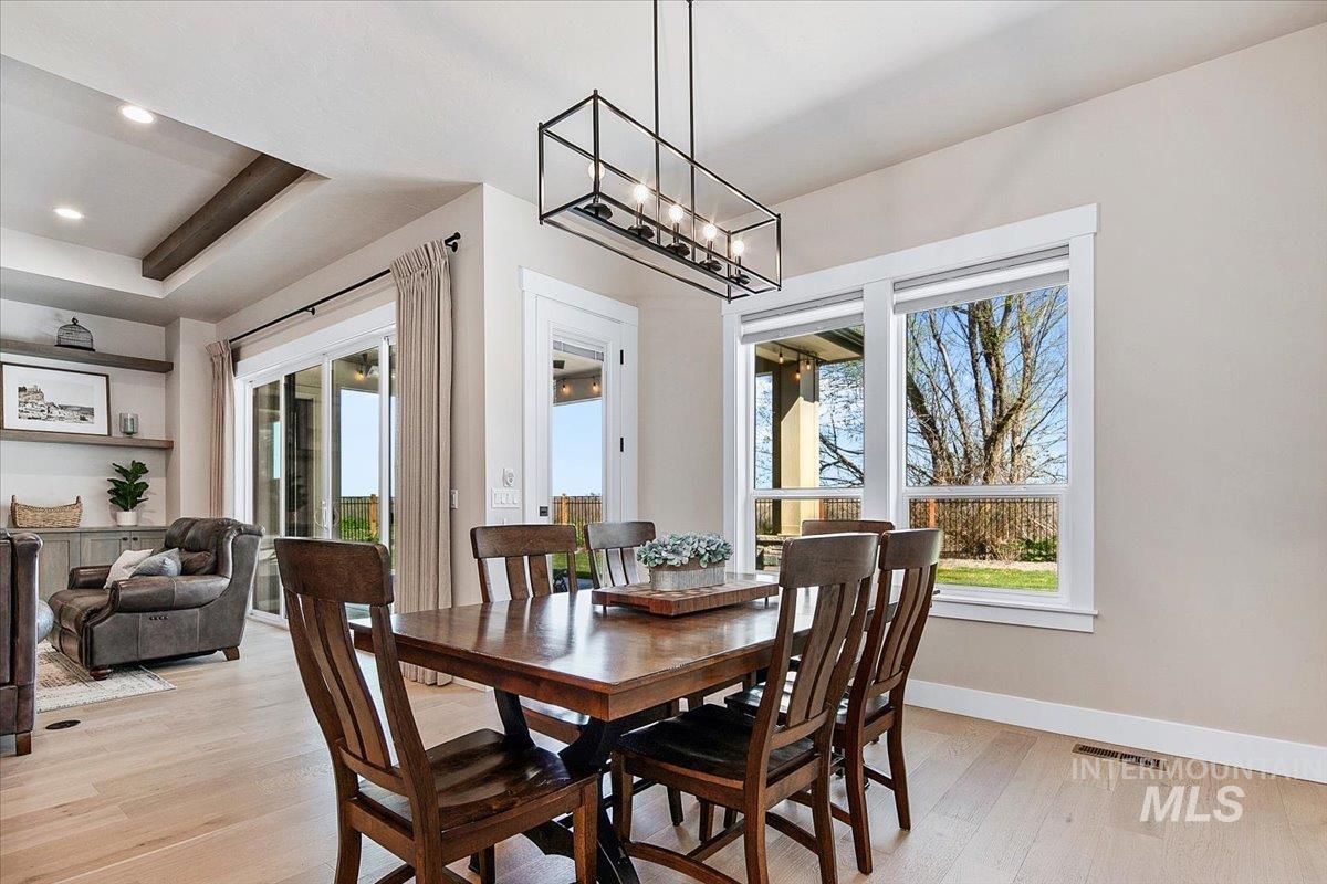 6500 W Flathead Lake St., Eagle, Idaho 83616, 5 Bedrooms, 4 Bathrooms, Residential For Sale, Price $1,050,000, 98981091