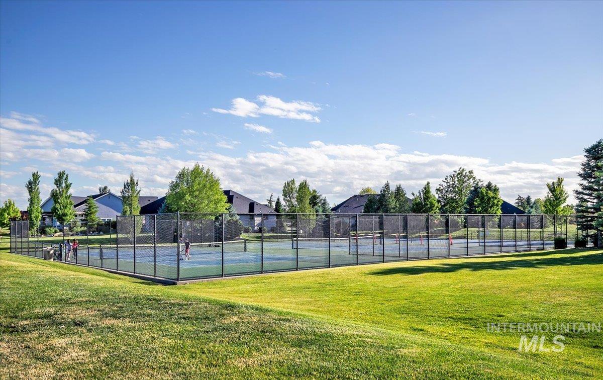 6500 W Flathead Lake St., Eagle, Idaho 83616, 5 Bedrooms, 4 Bathrooms, Residential For Sale, Price $1,050,000, 98981091