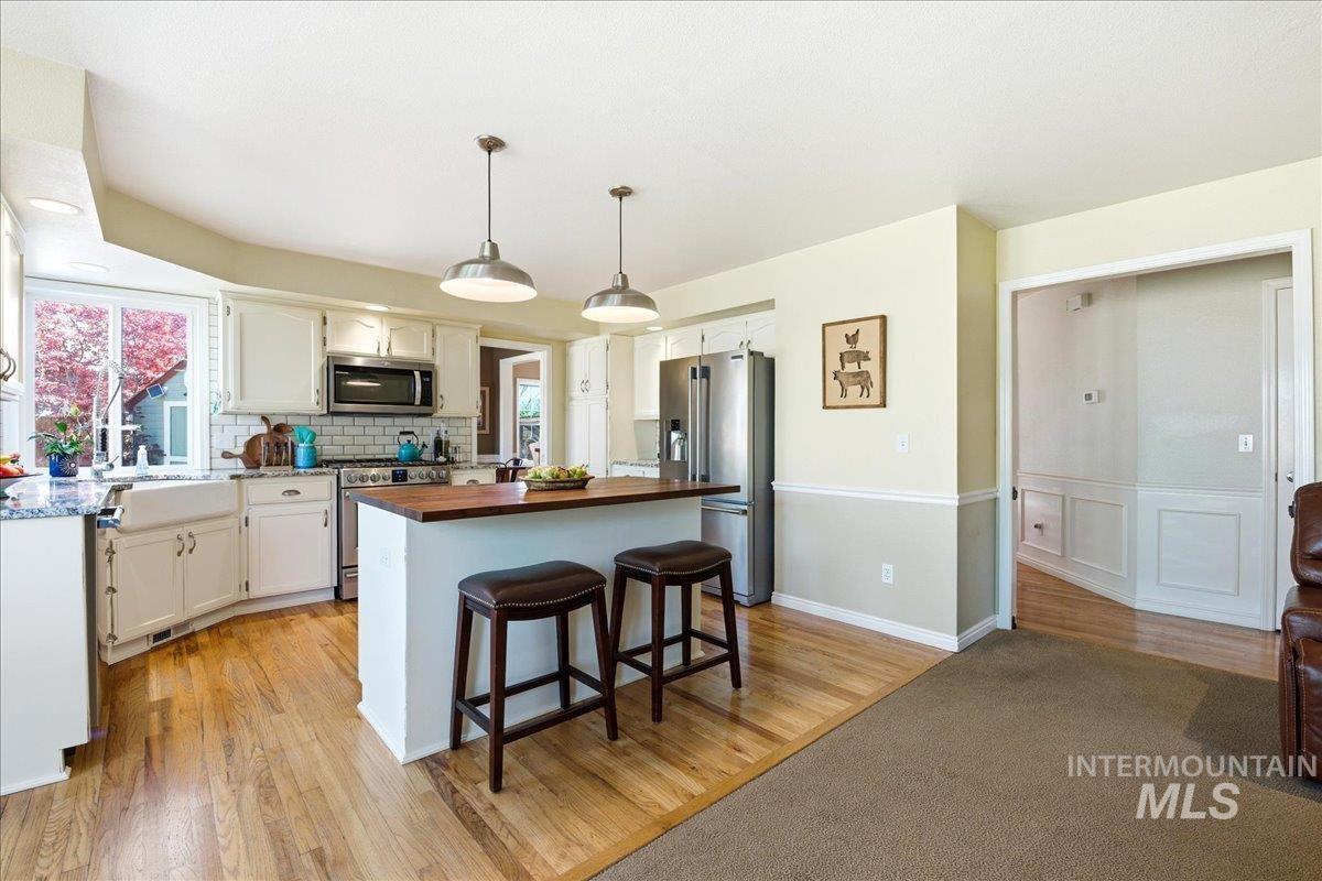 4715 N N Jullion Way, Boise, Idaho 83704, 5 Bedrooms, 2.5 Bathrooms, Residential For Sale, Price $577,000, 98981092