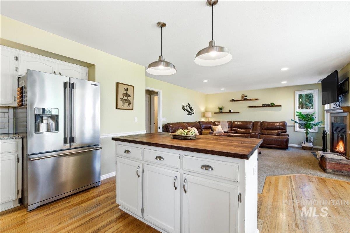 4715 N N Jullion Way, Boise, Idaho 83704, 5 Bedrooms, 2.5 Bathrooms, Residential For Sale, Price $577,000, 98981092