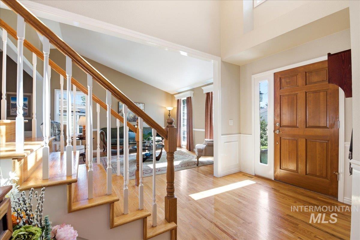 4715 N N Jullion Way, Boise, Idaho 83704, 5 Bedrooms, 2.5 Bathrooms, Residential For Sale, Price $577,000, 98981092