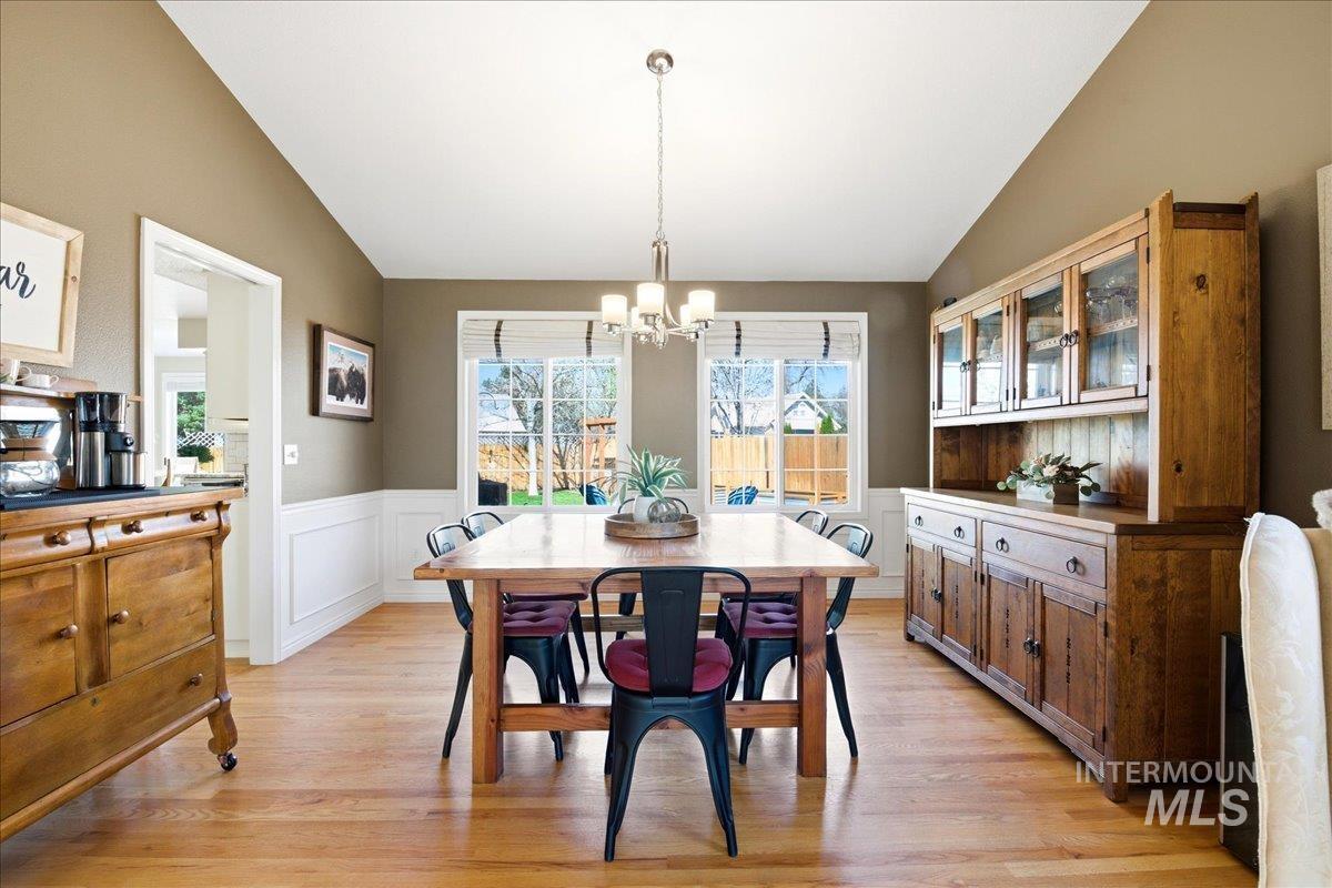 4715 N N Jullion Way, Boise, Idaho 83704, 5 Bedrooms, 2.5 Bathrooms, Residential For Sale, Price $577,000, 98981092