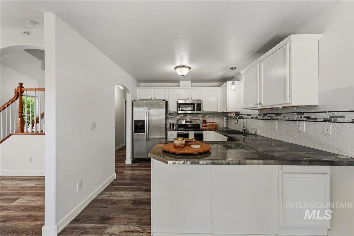 3203 S Capistrano Ave, Boise, Idaho 83705, 2 Bedrooms, 2.5 Bathrooms, Residential For Sale, Price $397,000, 98981093