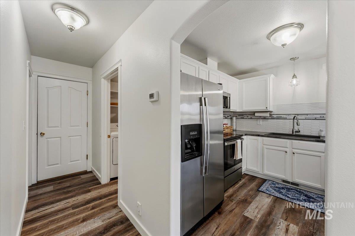3203 S Capistrano Ave, Boise, Idaho 83705, 2 Bedrooms, 2.5 Bathrooms, Residential For Sale, Price $397,000, 98981093