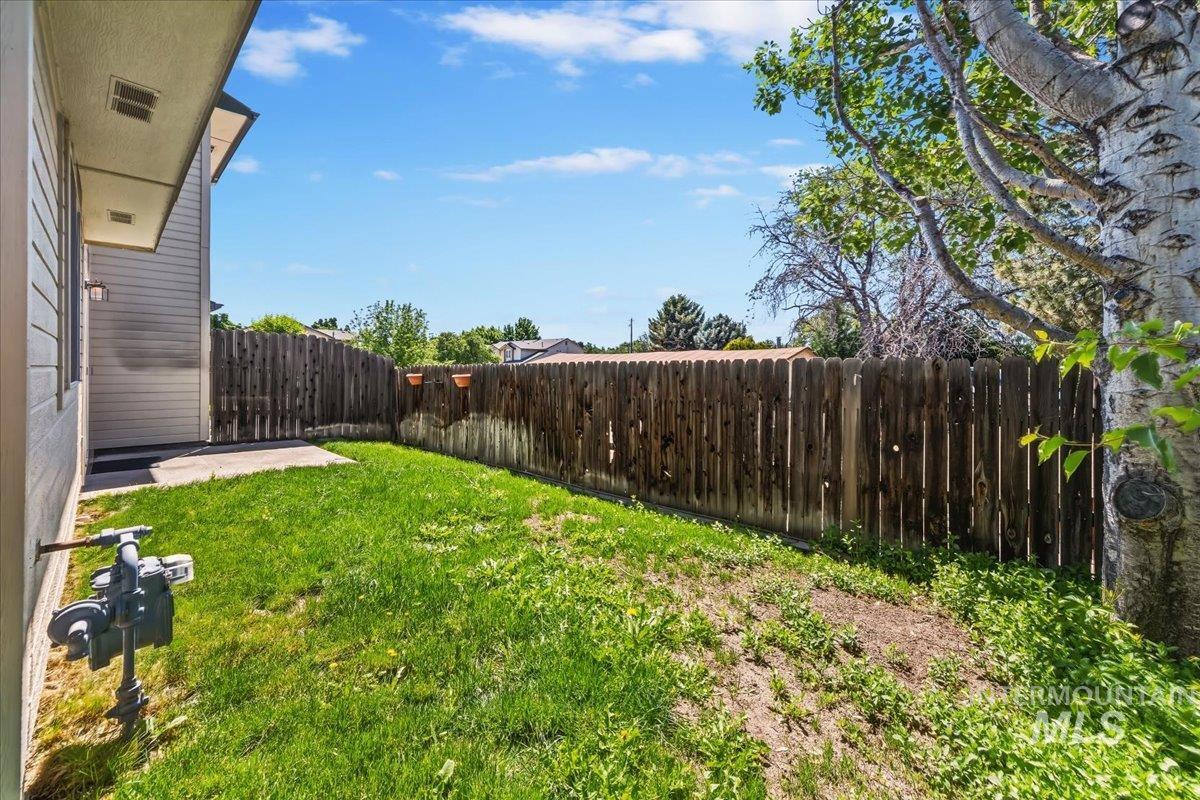 3203 S Capistrano Ave, Boise, Idaho 83705, 2 Bedrooms, 2.5 Bathrooms, Residential For Sale, Price $397,000, 98981093