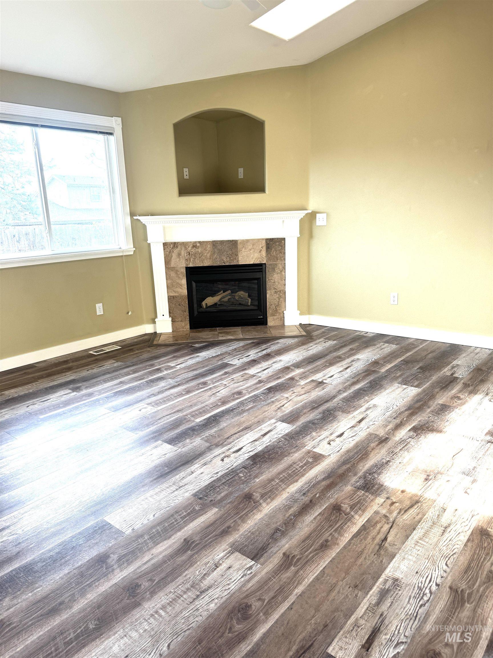 3203 S Capistrano Ave, Boise, Idaho 83705, 2 Bedrooms, 2.5 Bathrooms, Residential For Sale, Price $399,999, 98981093