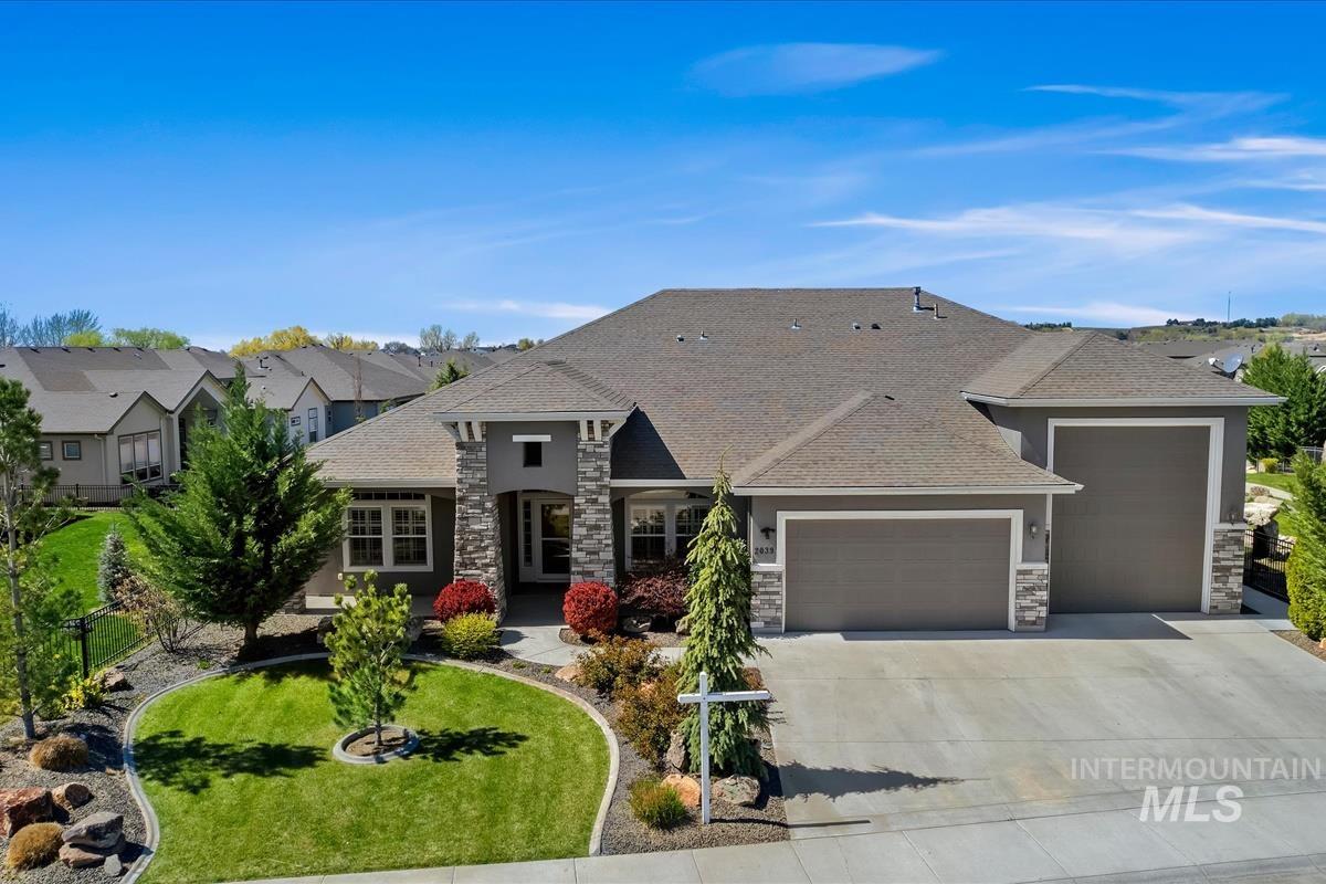2039 N Finsbury Way, Star, Idaho 83669, 4 Bedrooms, 3.5 Bathrooms, Residential For Sale, Price $948,000, 98981094