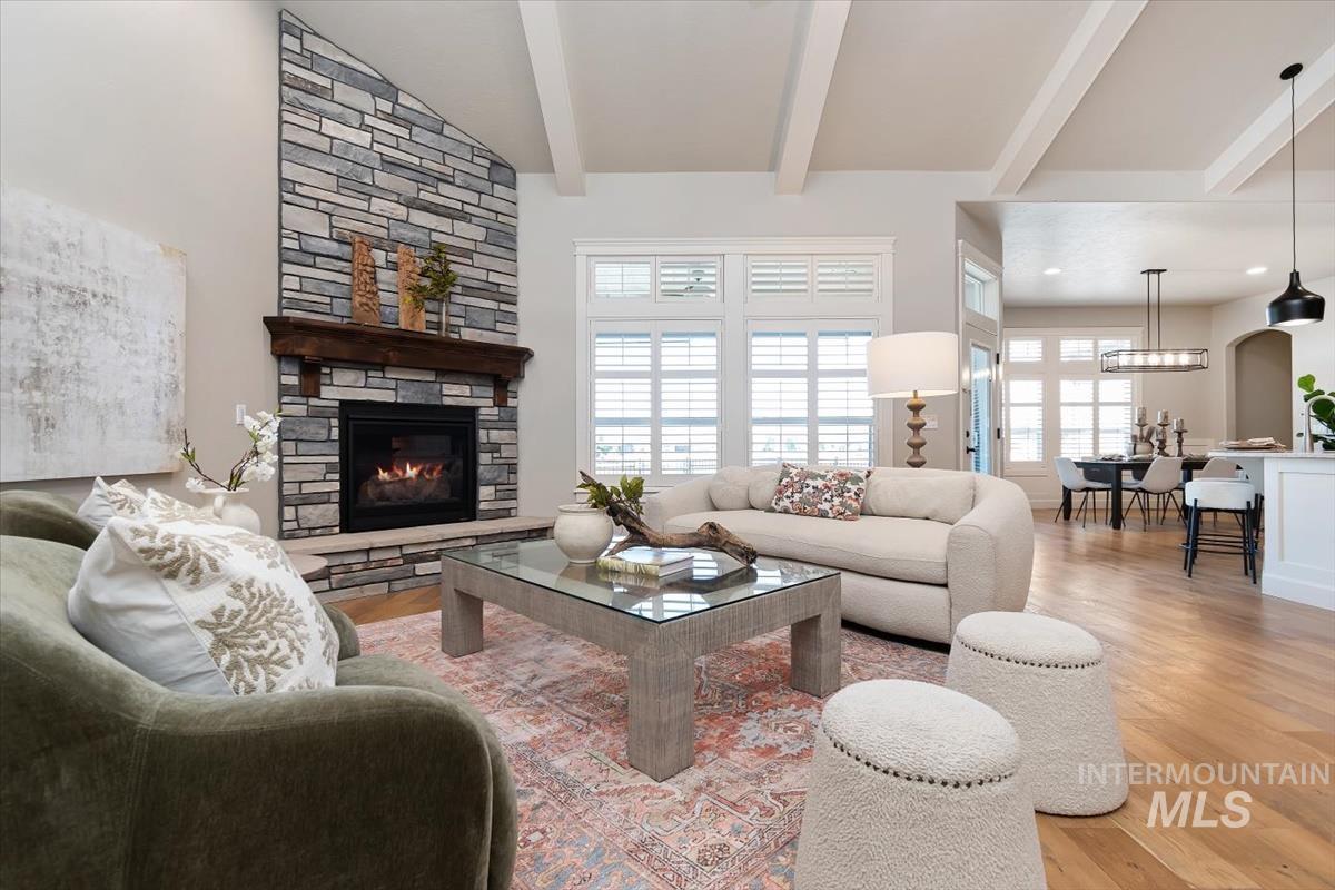 2039 N Finsbury Way, Star, Idaho 83669, 4 Bedrooms, 3.5 Bathrooms, Residential For Sale, Price $948,000, 98981094